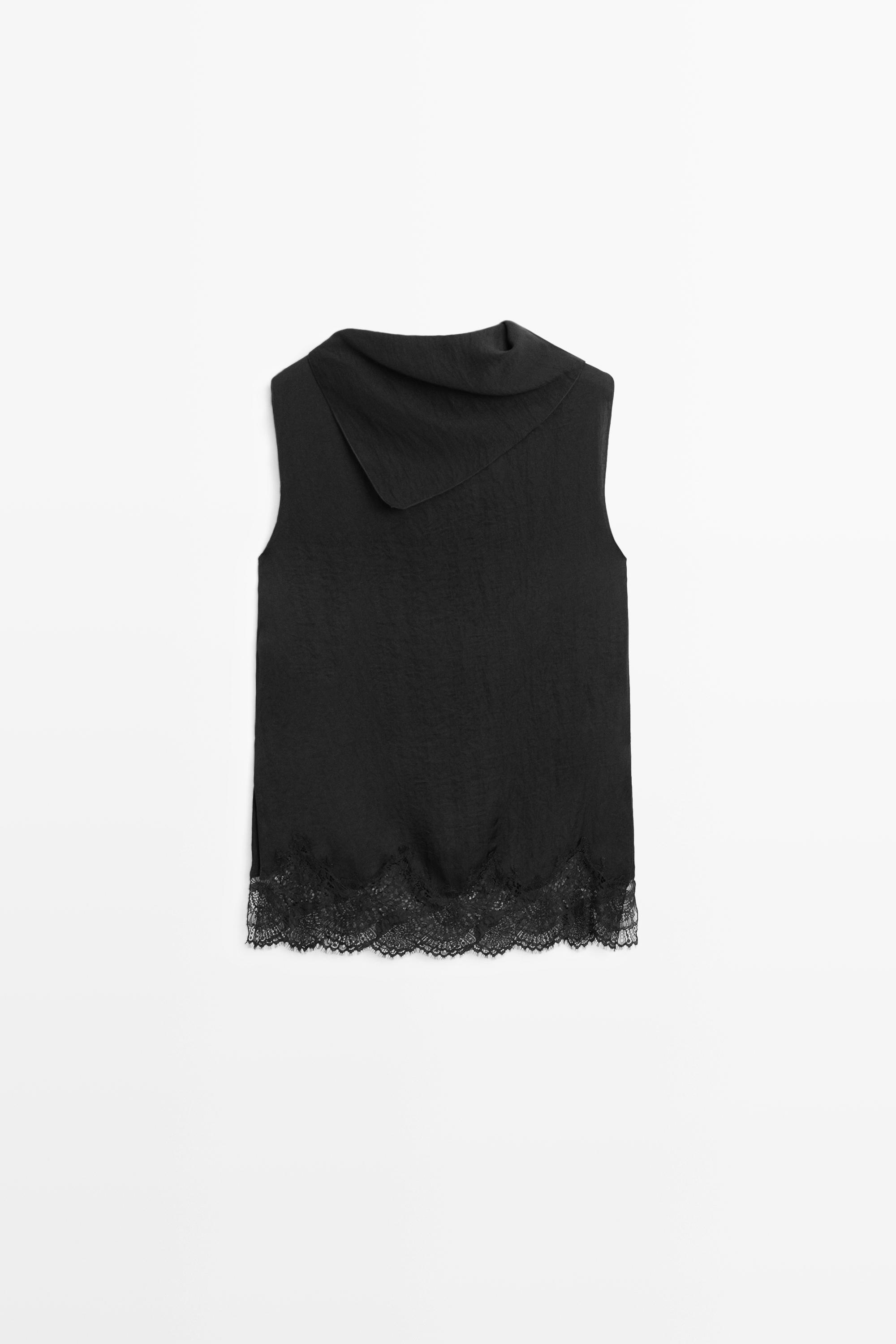Flowing lace-detail top — BLACK