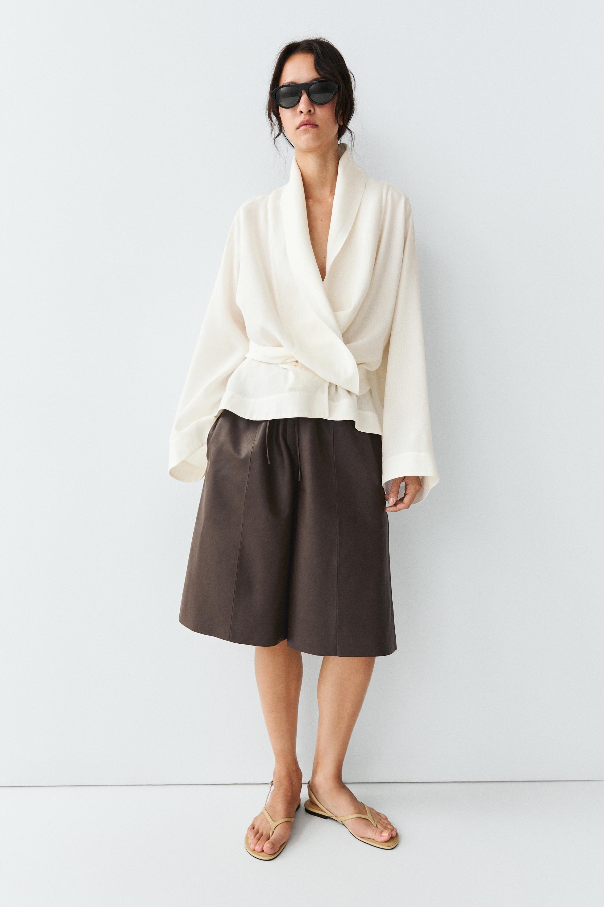 Long nappa leather Bermuda shorts — Sky blue