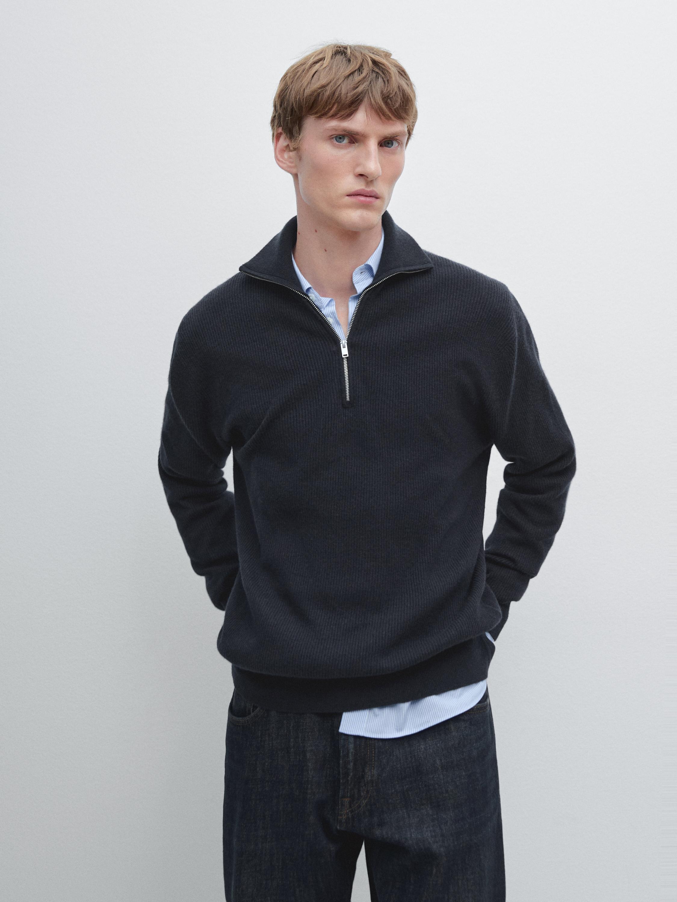 Mock neck knit sweater with zip