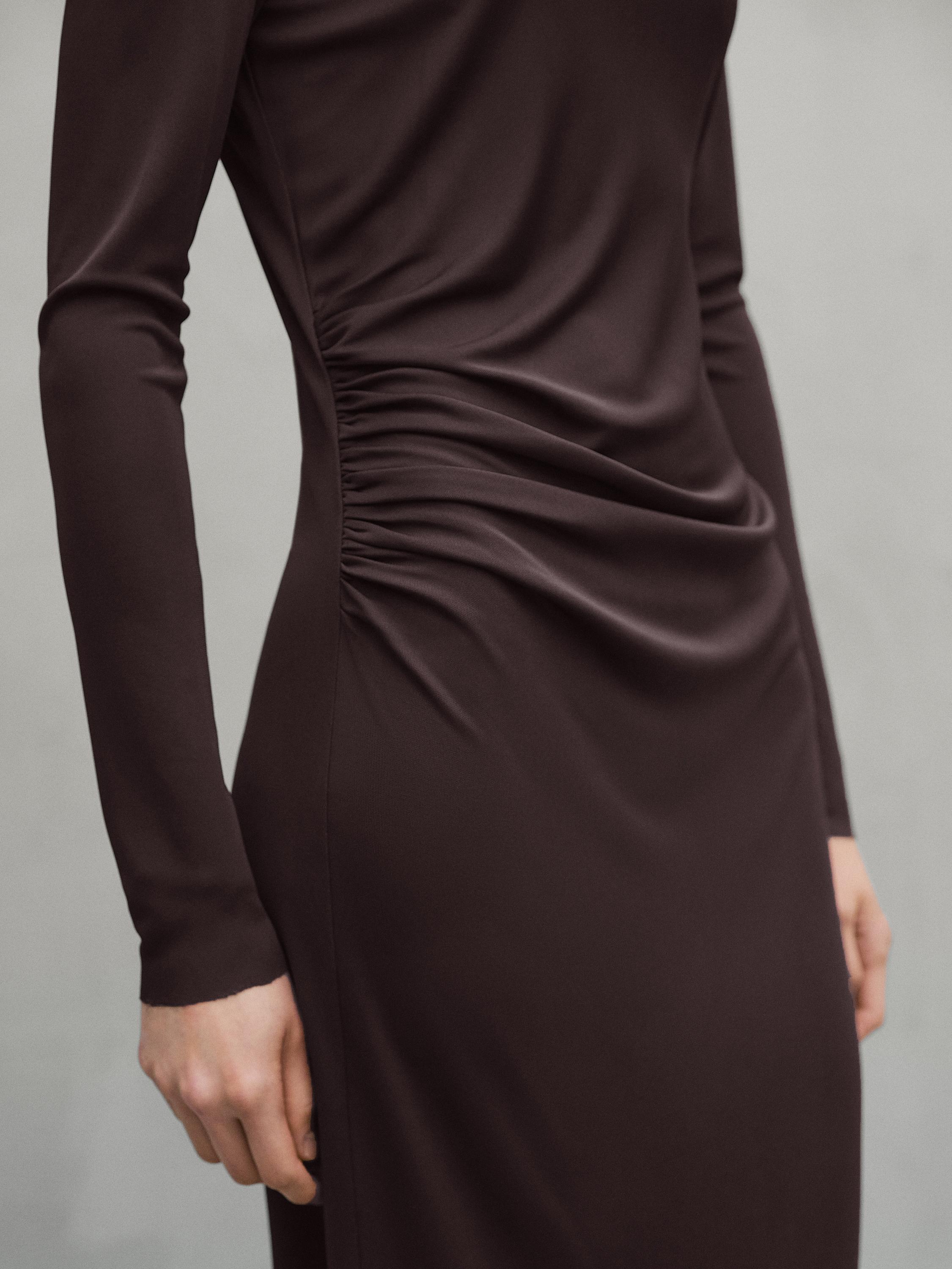 Long dress with gathering and long sleeves - Studio
