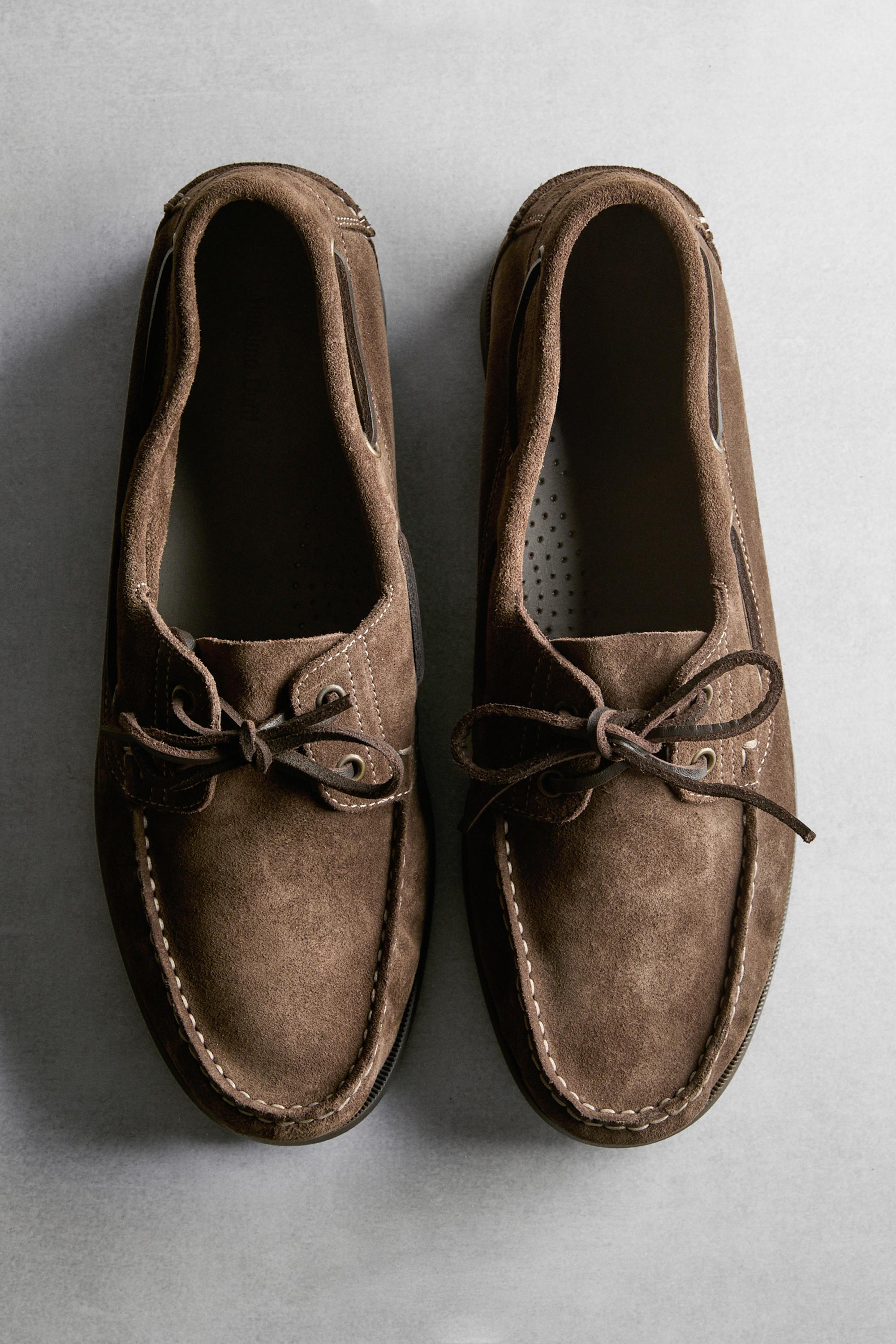Leather deck shoes — STONE