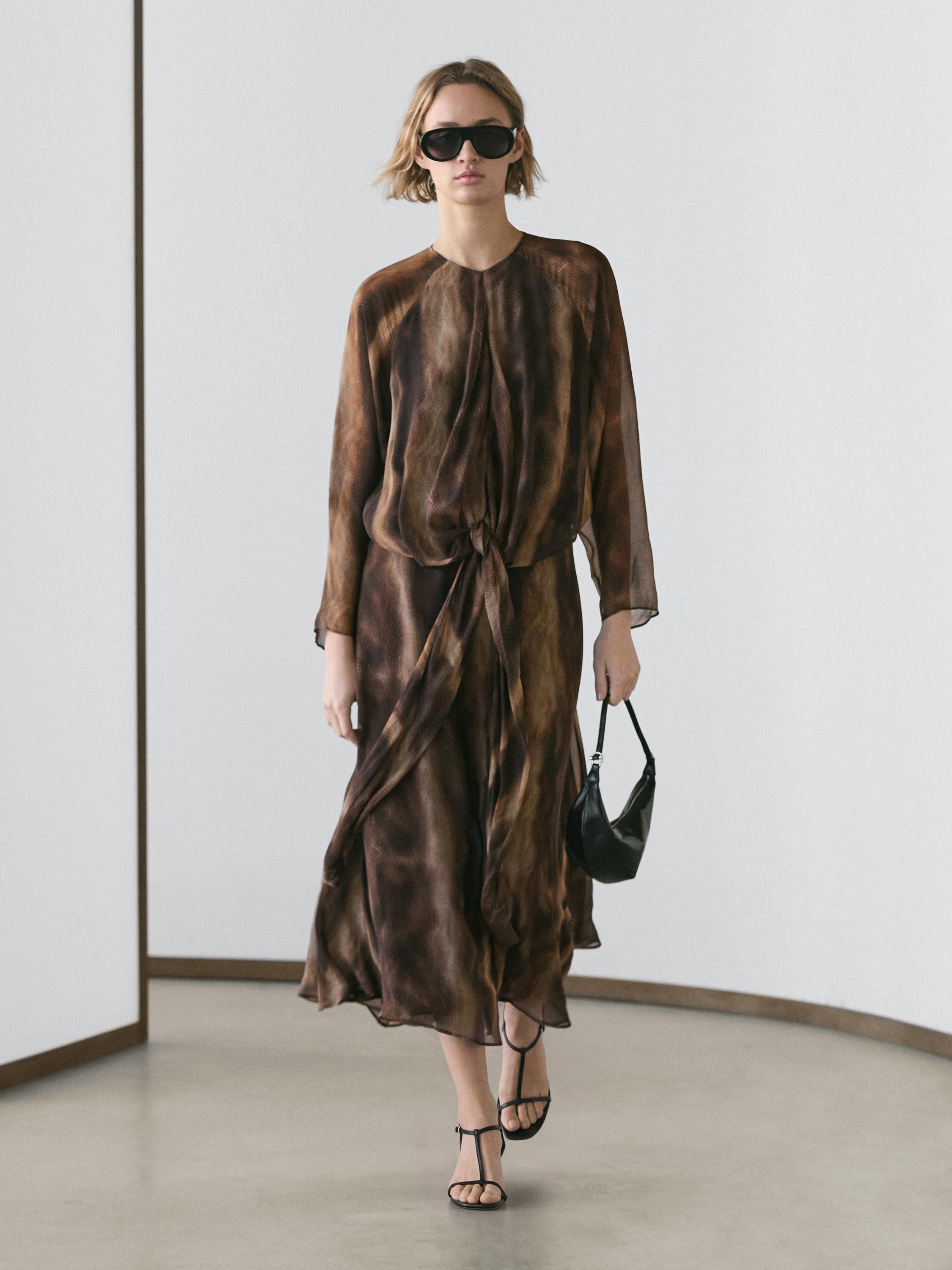 Flowing animal print dress — BROWN