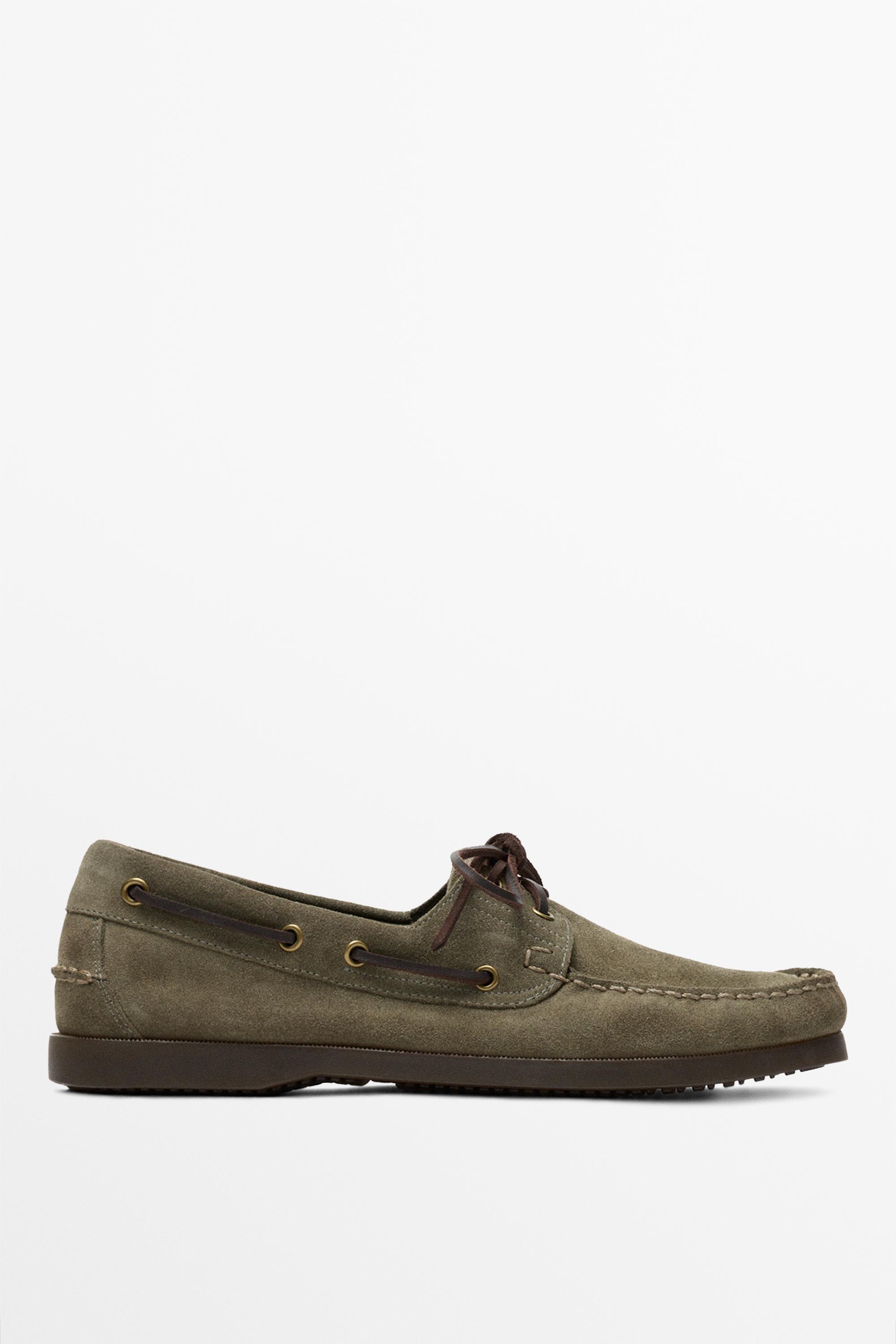 Leather boat shoe — BOTTLE