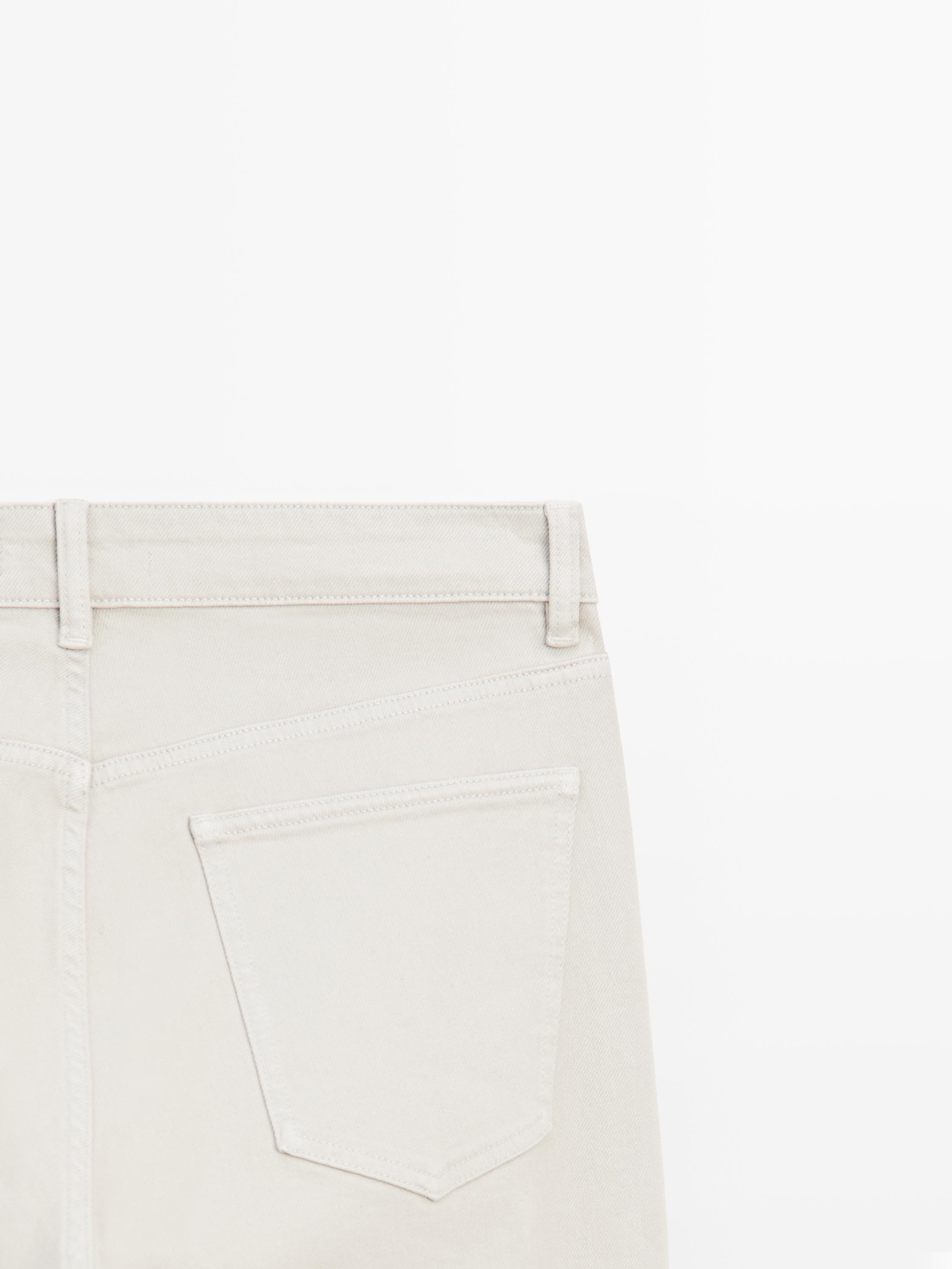 Slim fit jeans