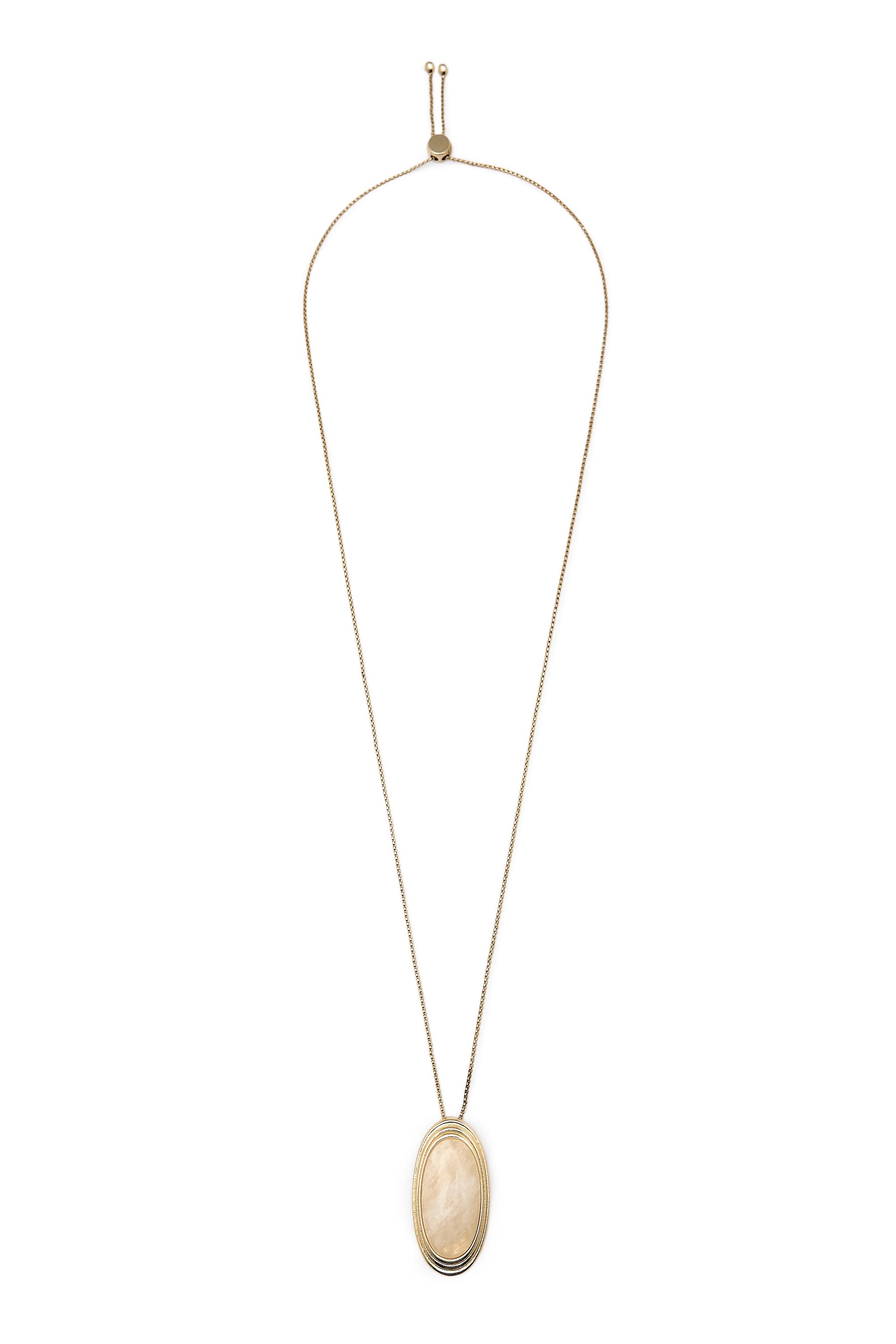 Oval Quartz Pendant Necklace — GOLDEN
