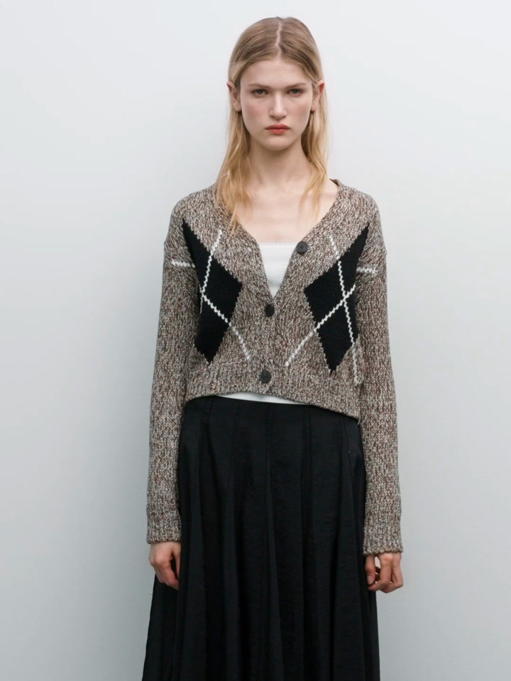 Cropped cotton argyle knit cardigan