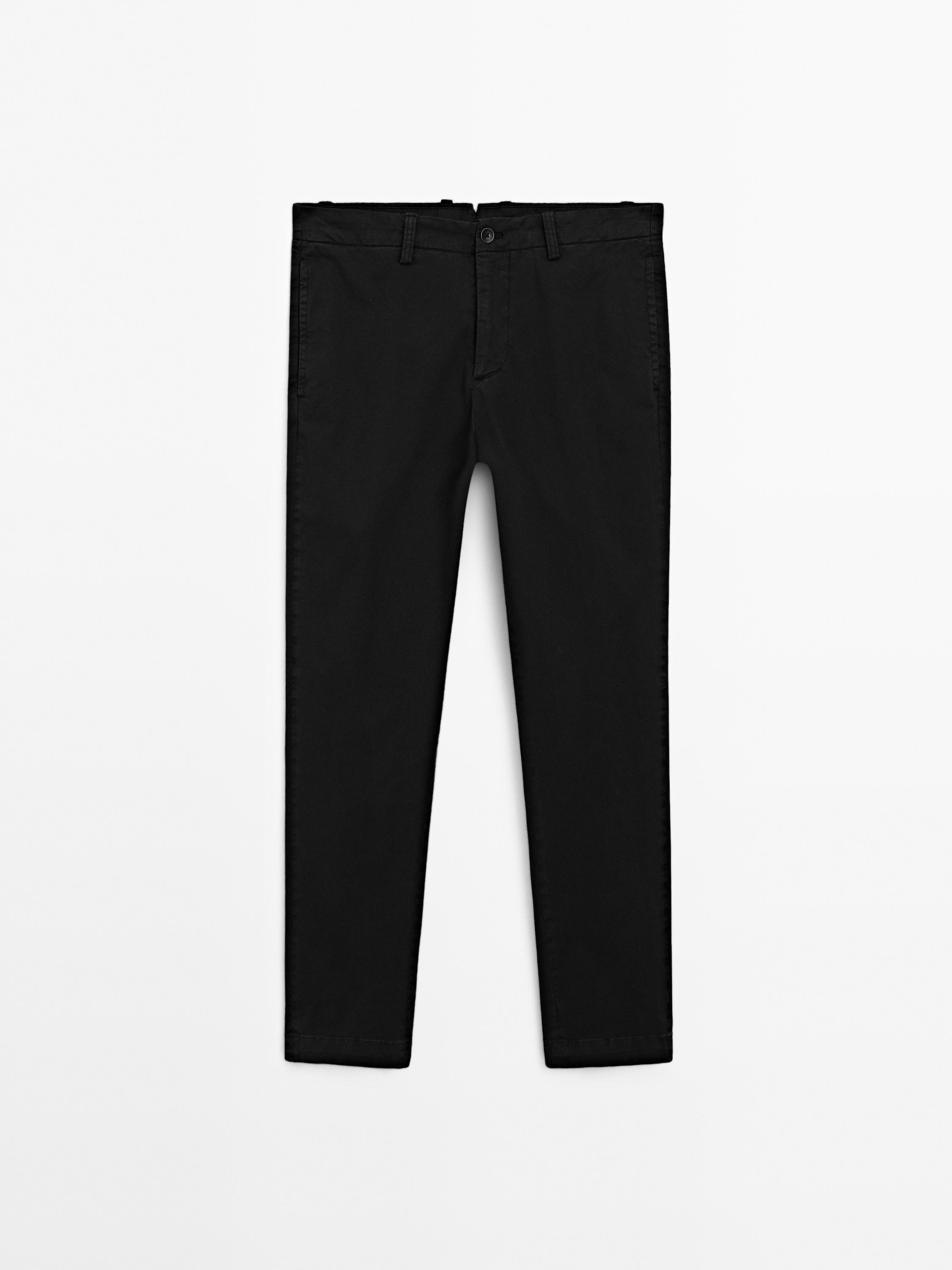 Pantalón estructura slim fit
