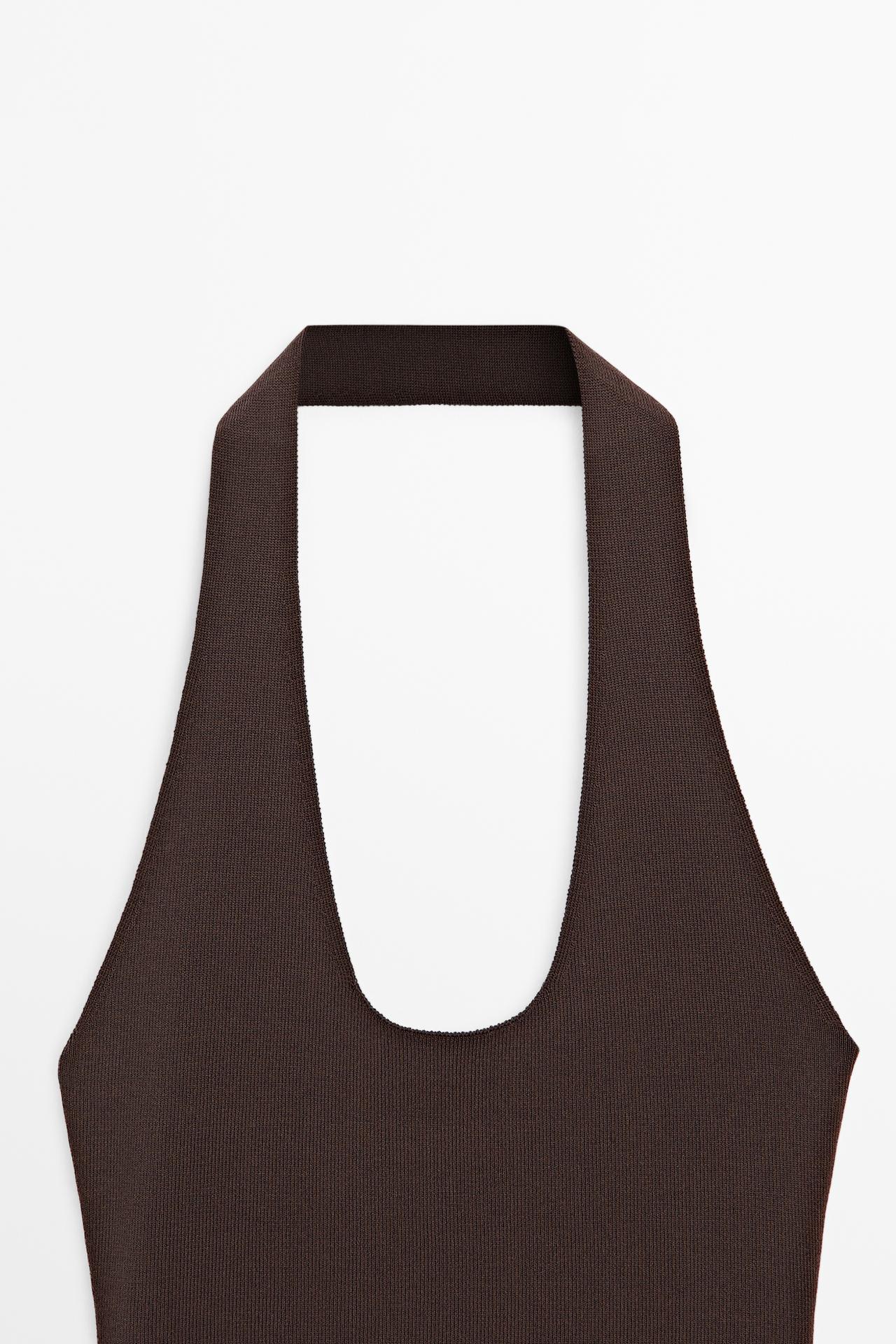 Fitted knit halter top — BROWN
