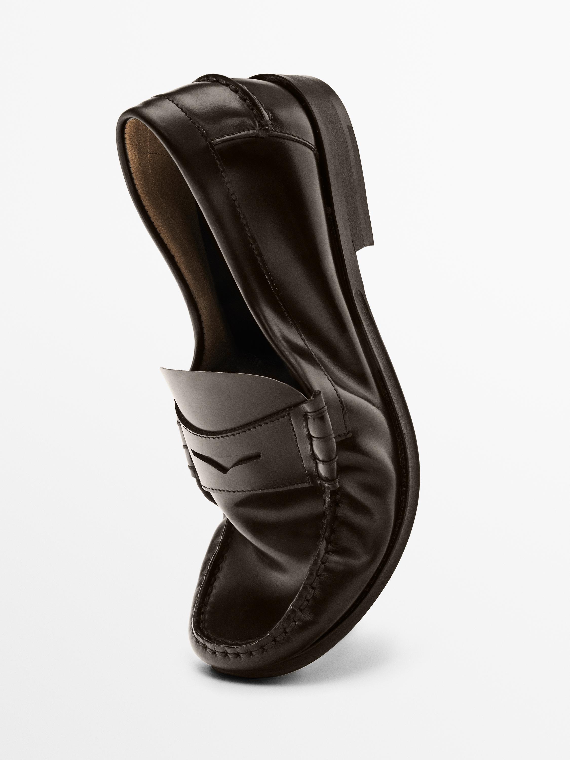 Leather loafers with penny strap — BROWN