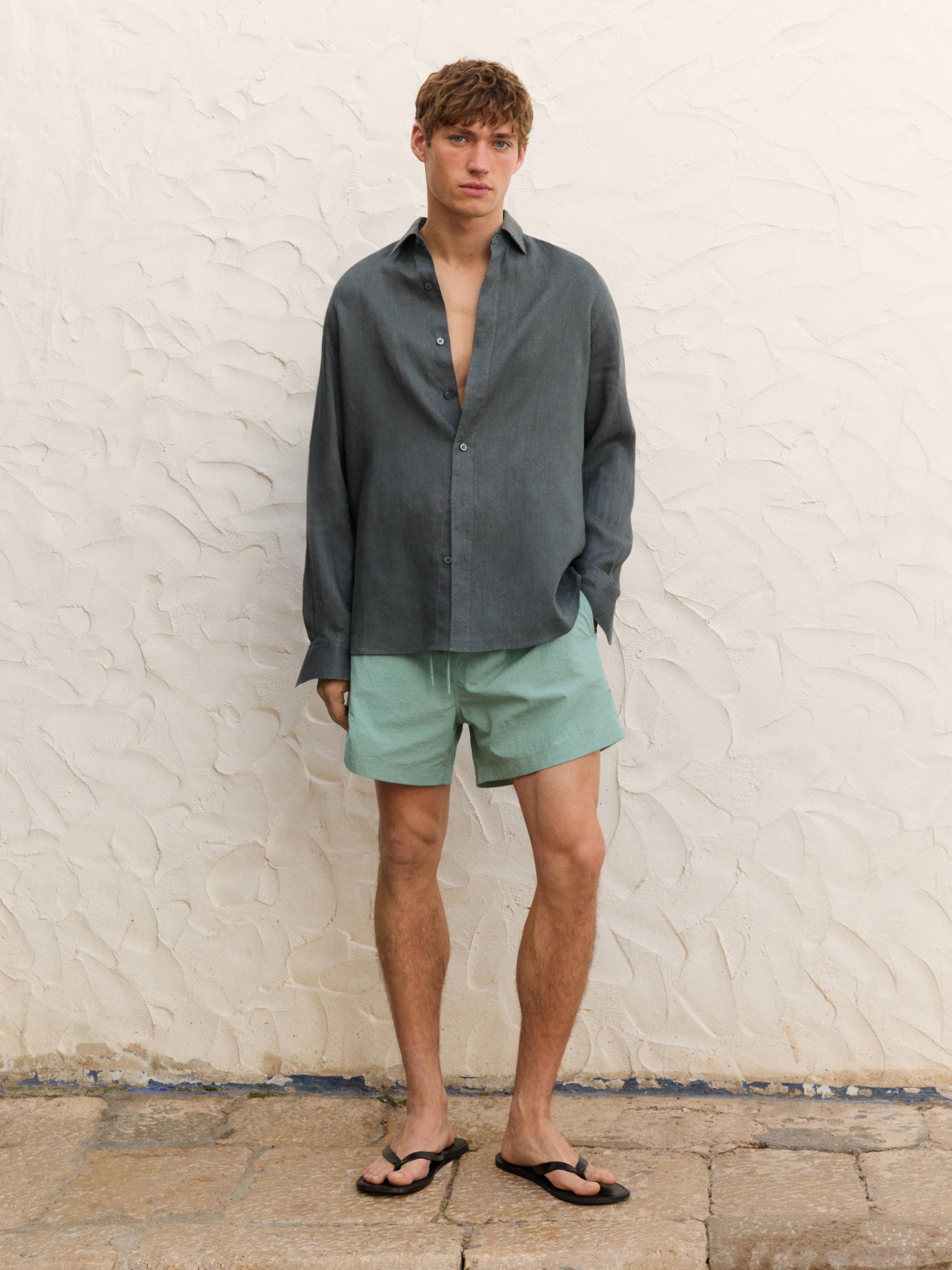 Bañador liso short fit