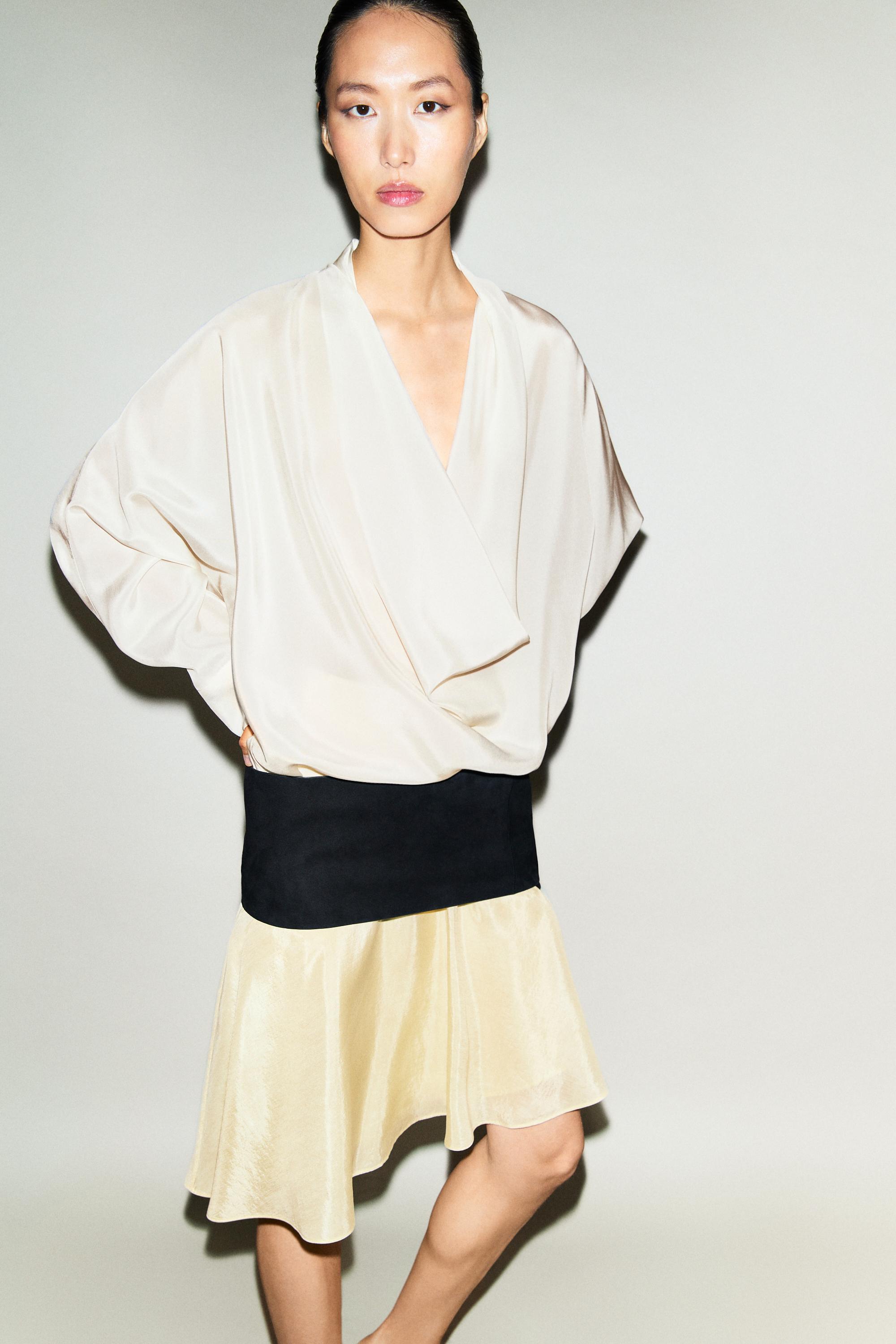 Jupe midi fluide asymétrique