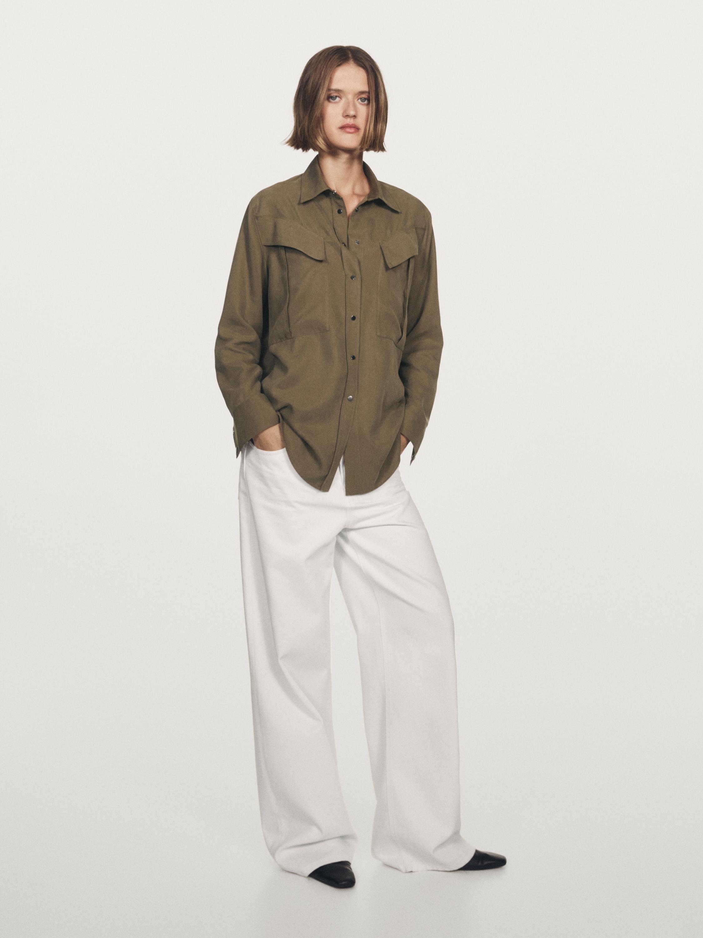 Long shirt with pocket details