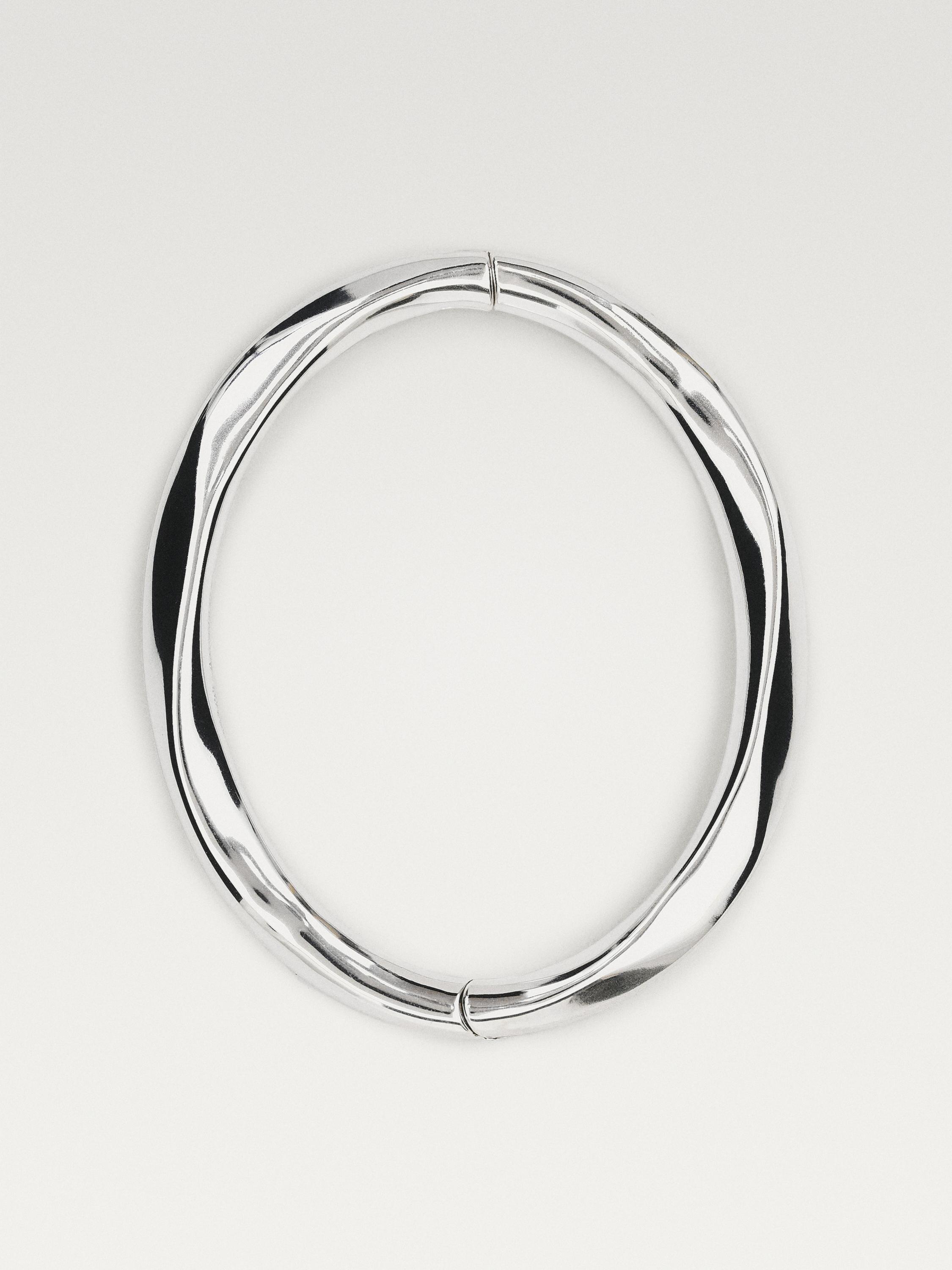 Pulsera rígida textura