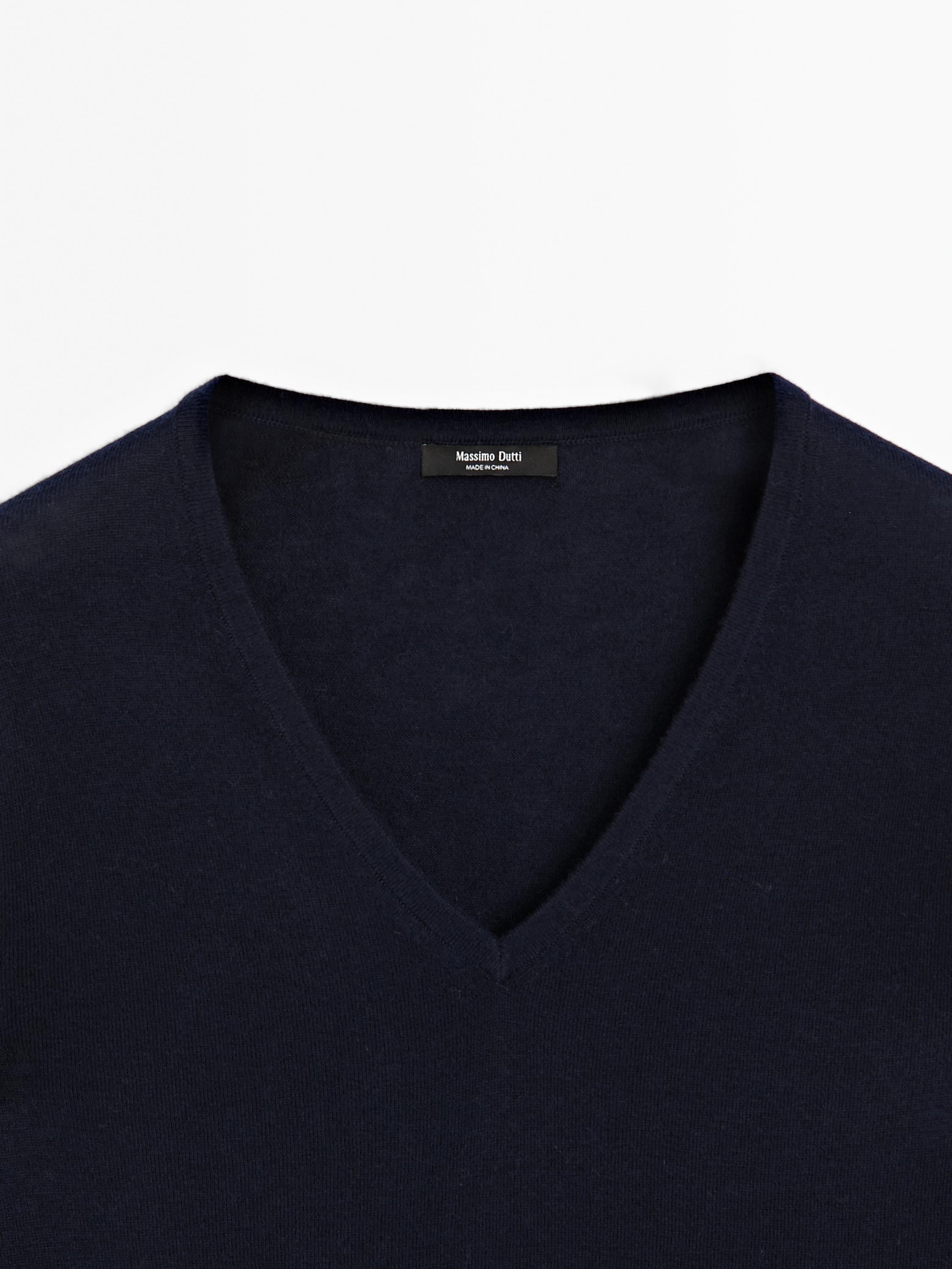 Wool blend V-neck knit sweater