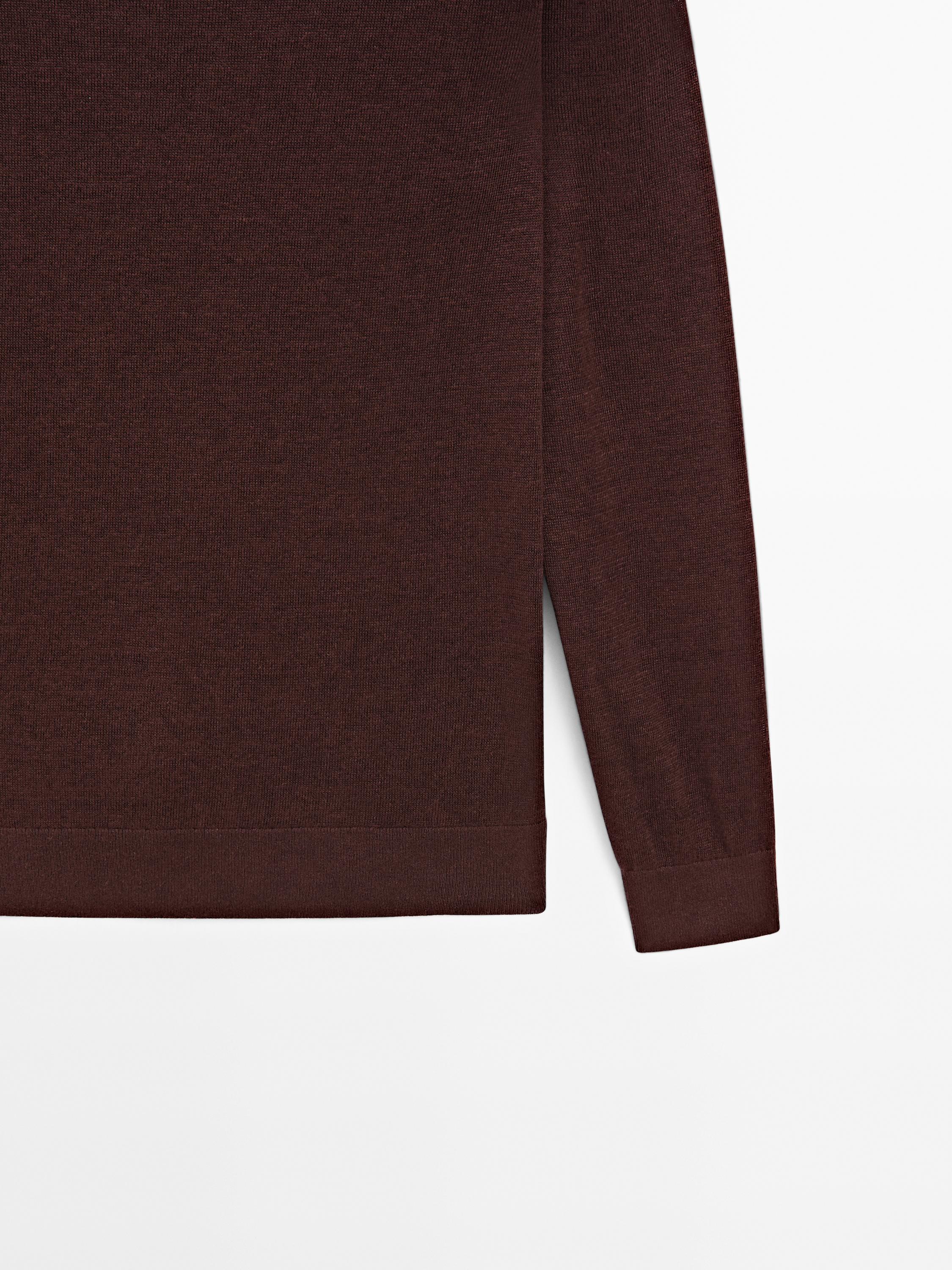 Lightweight 100% linen knit sweater
