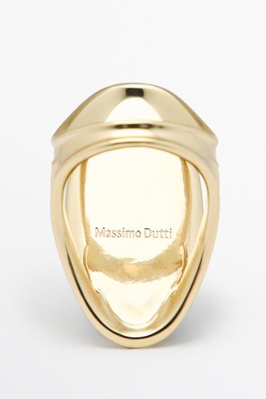 Oval Quartz Ring — GOLDEN 4