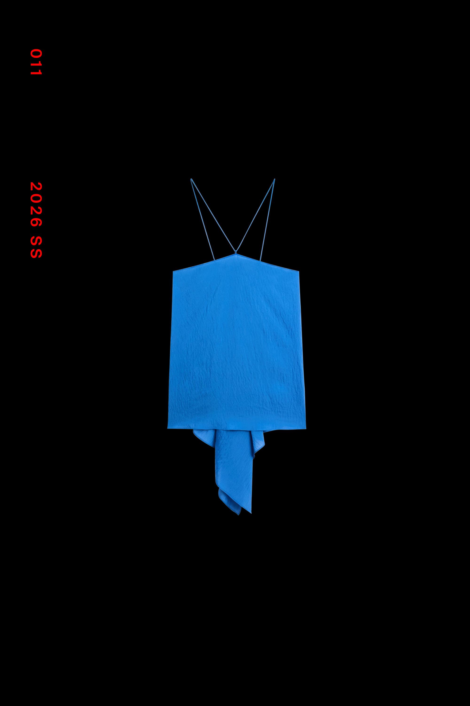 Flowing halter top with tie detail — BLUE