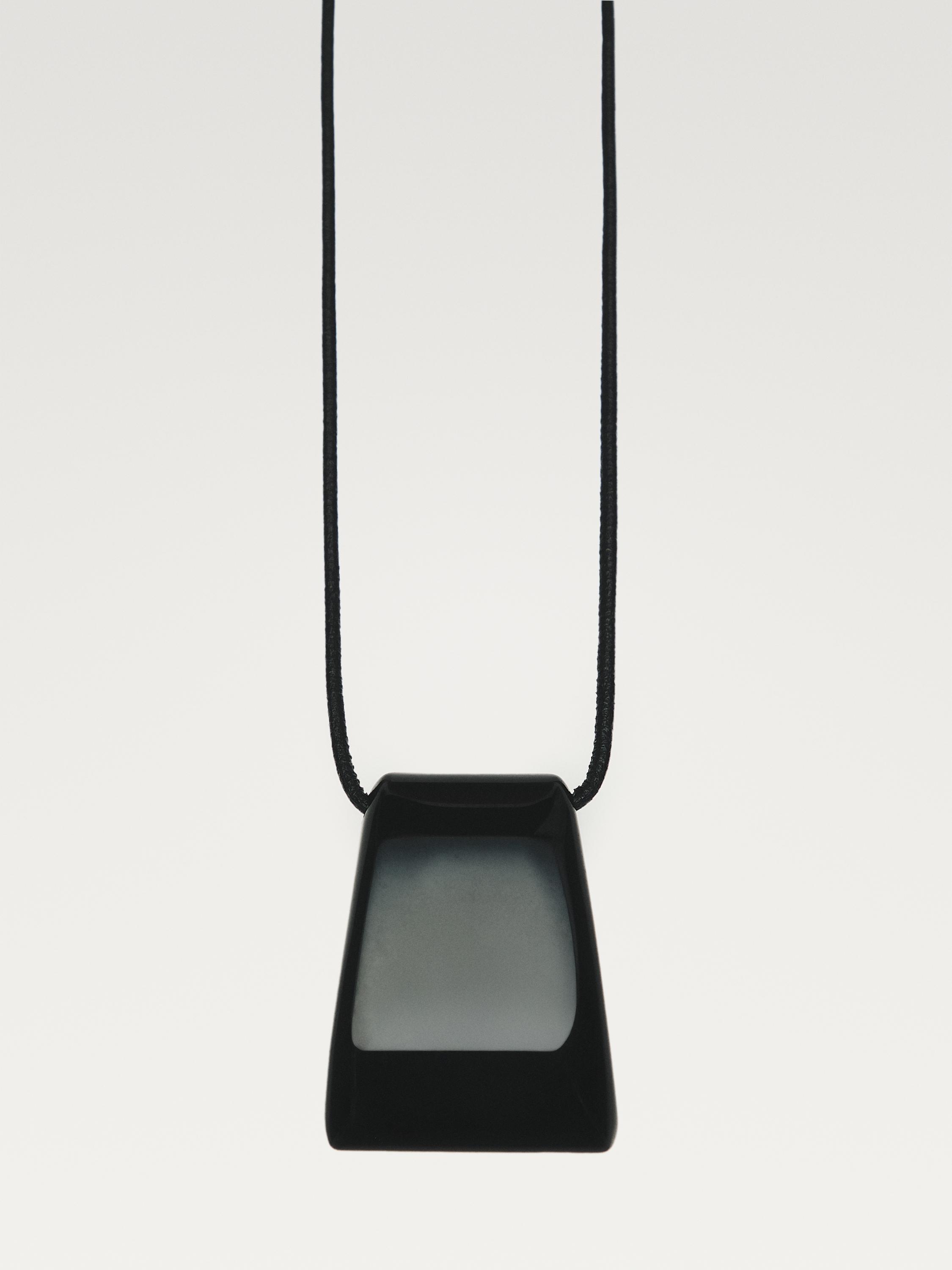 Natural stone cord necklace