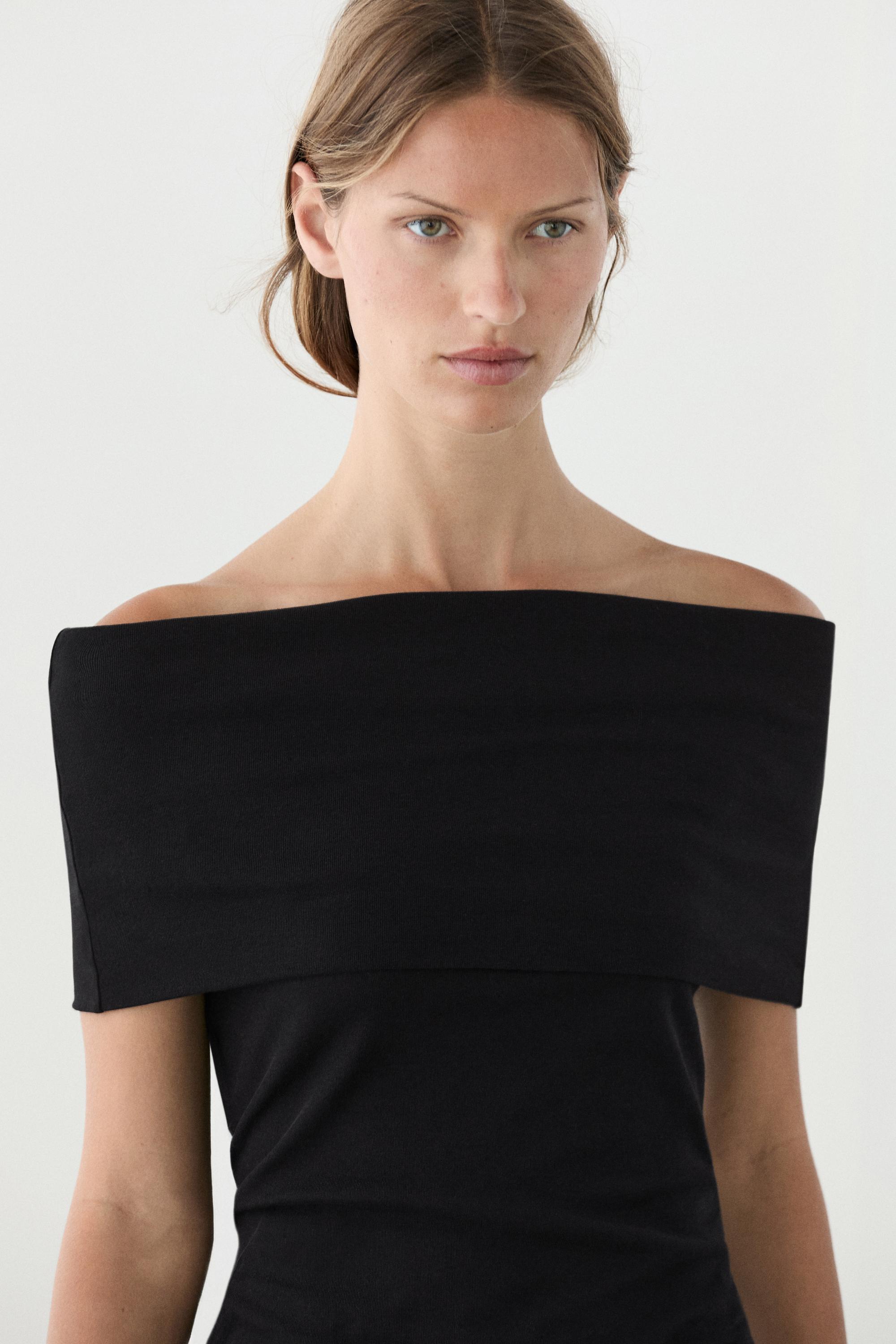 Cotton off-the-shoulder top — BLACK