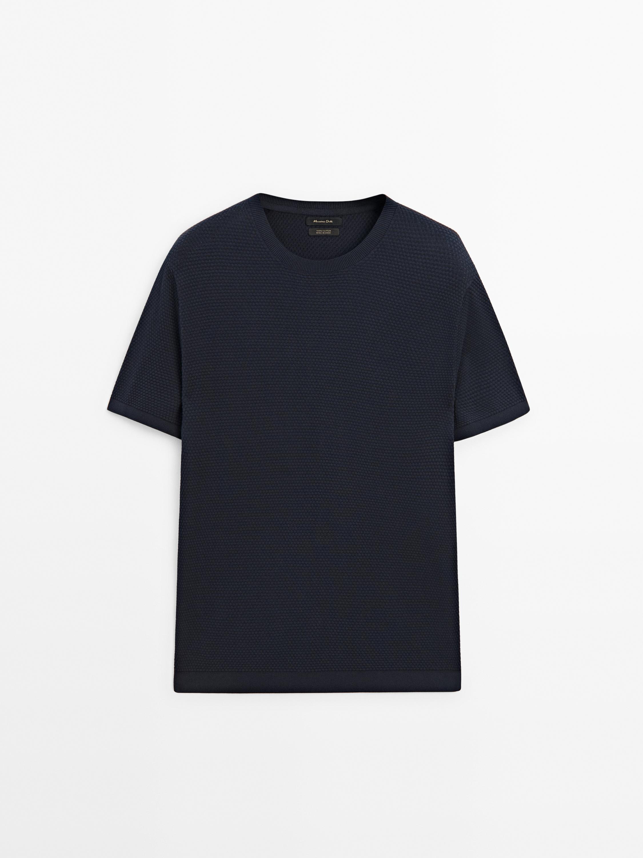 100% cotton textured knit T-shirt
