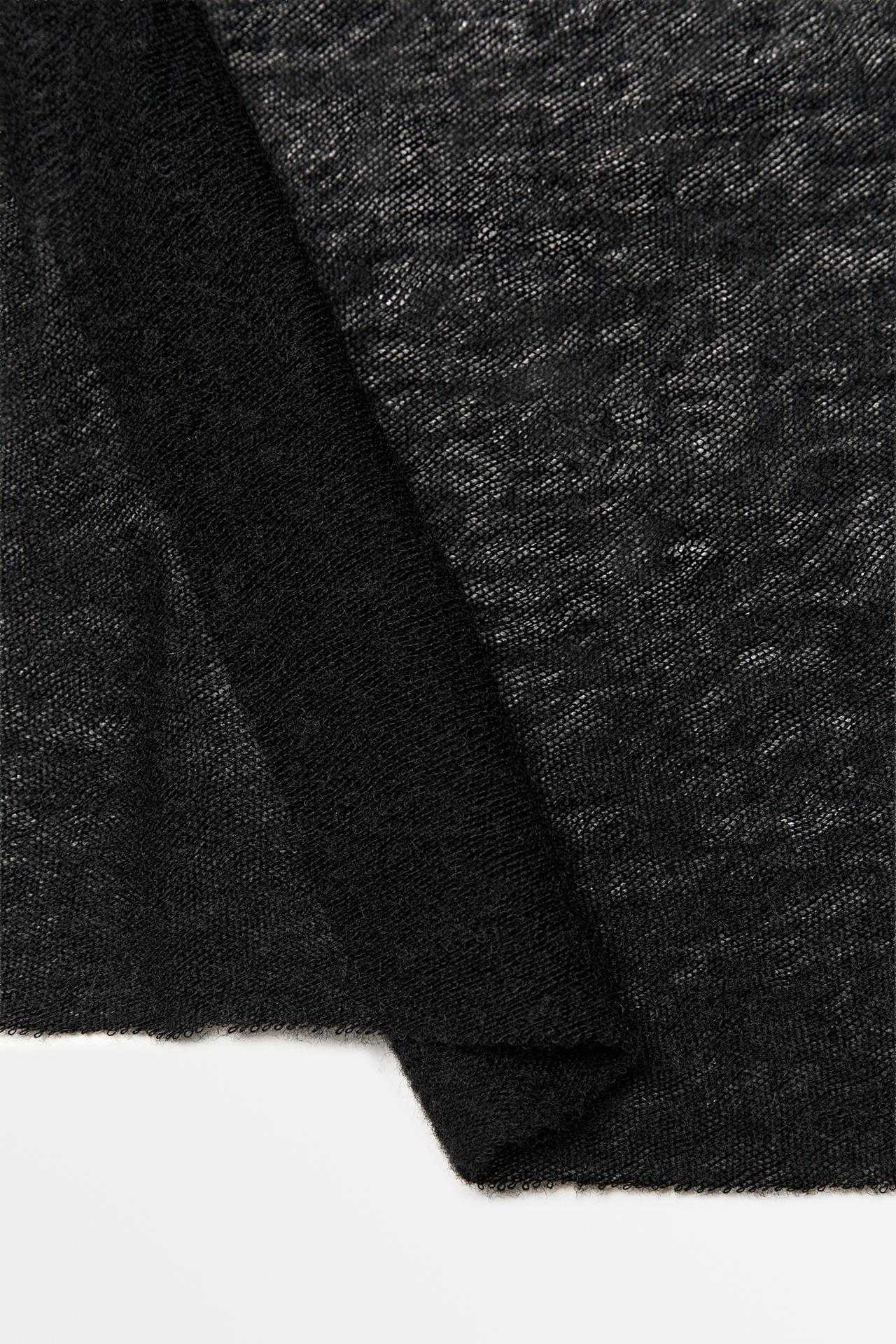 100% Cashmere scarf — BLACK