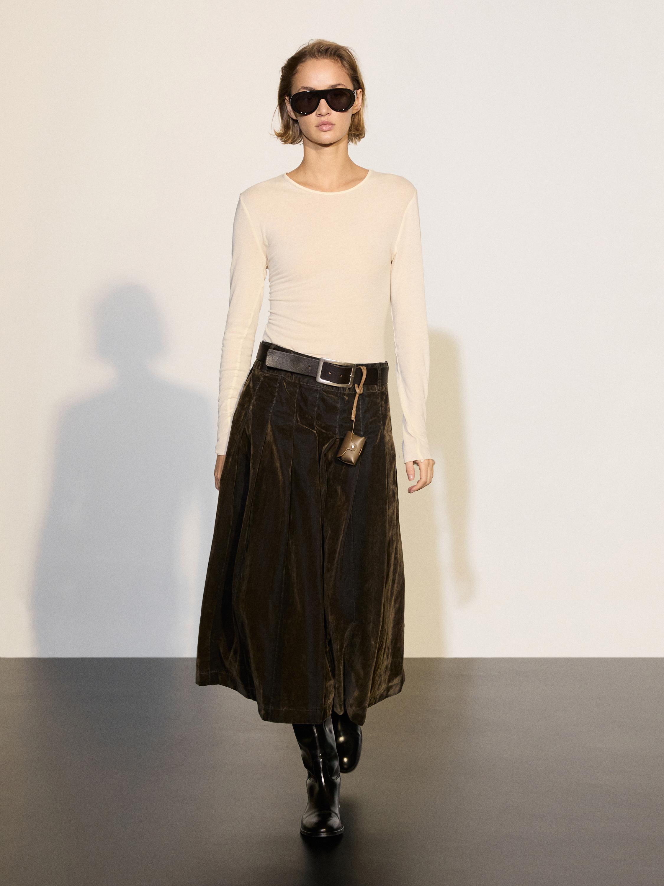 Jupe midi denim plissée effet velours