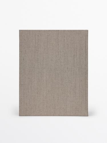 Les Amandiers Home Book — WHITE 2