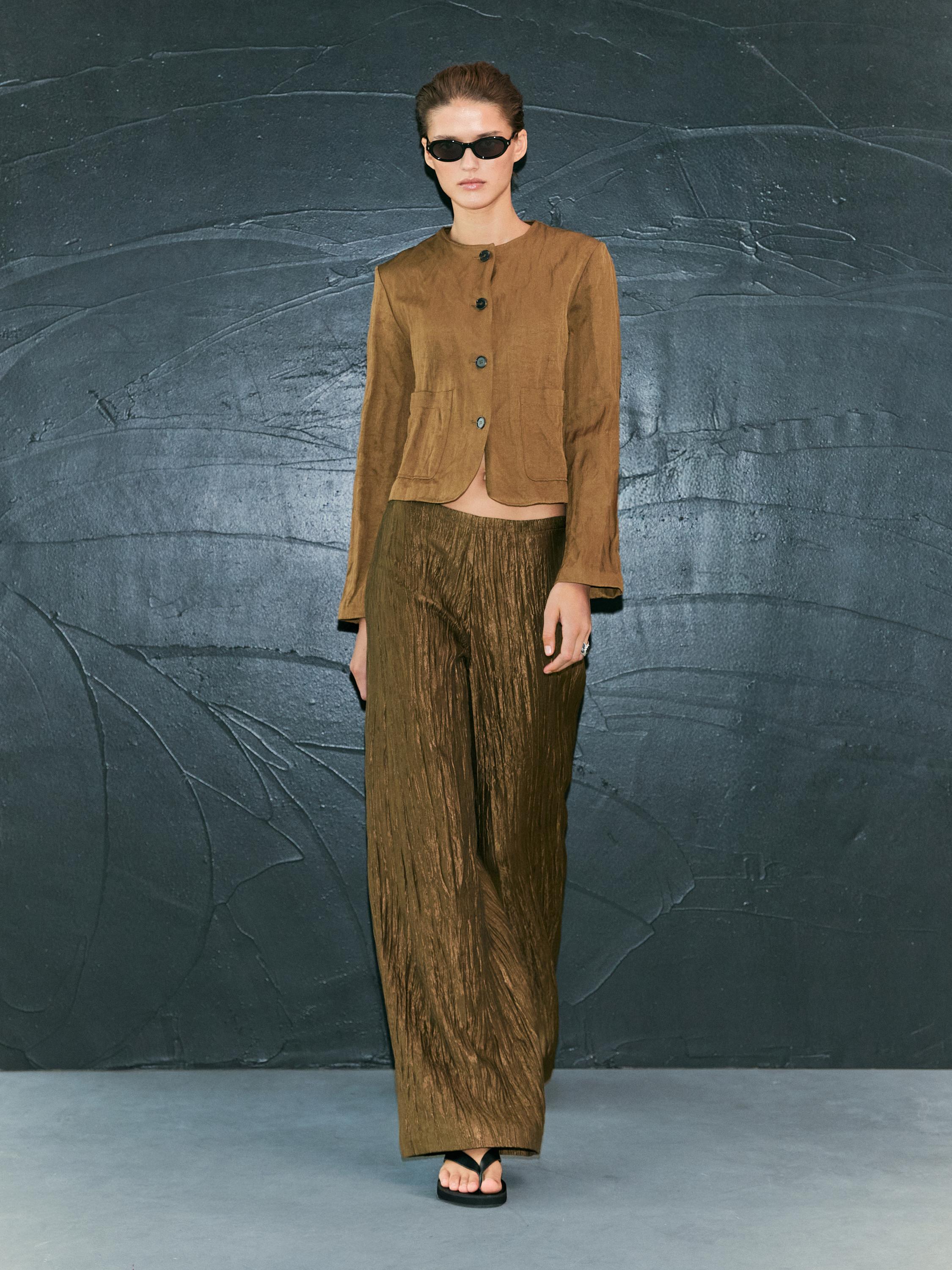 Short jacket with fabric detail