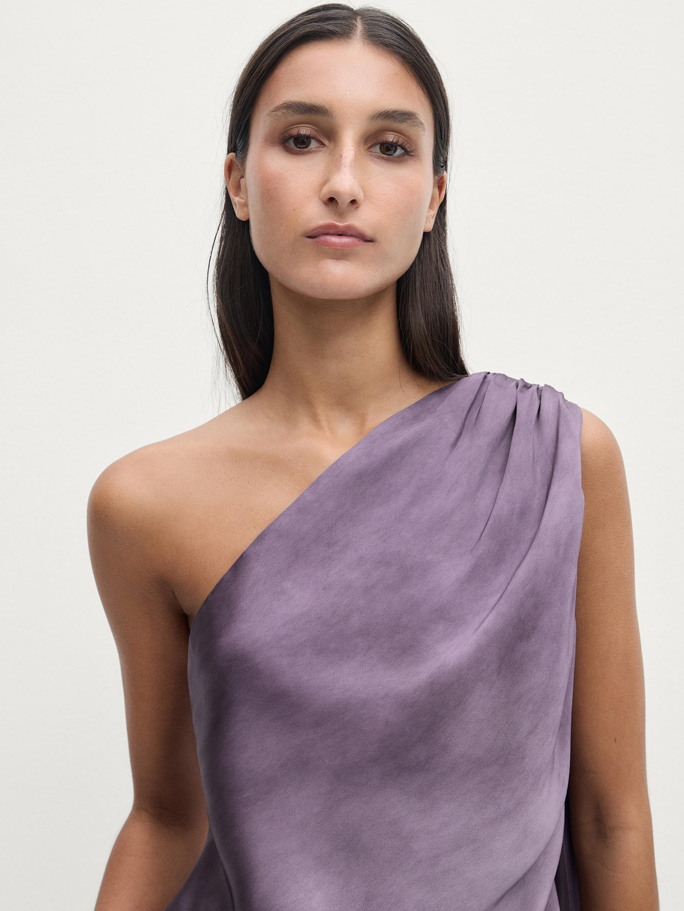 Asymmetric top with tie detail