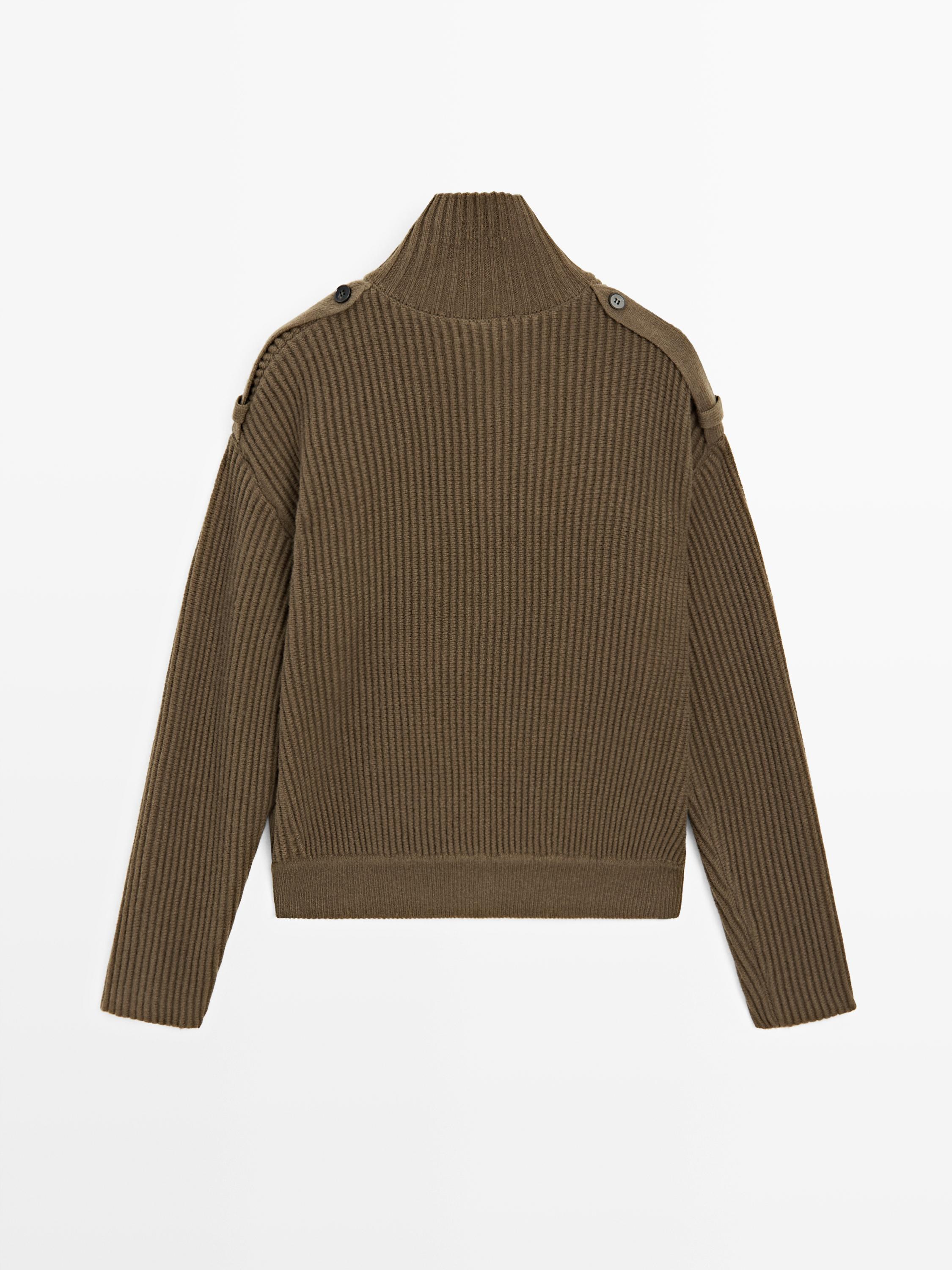 Cardigan in maglia con bottoni in lana