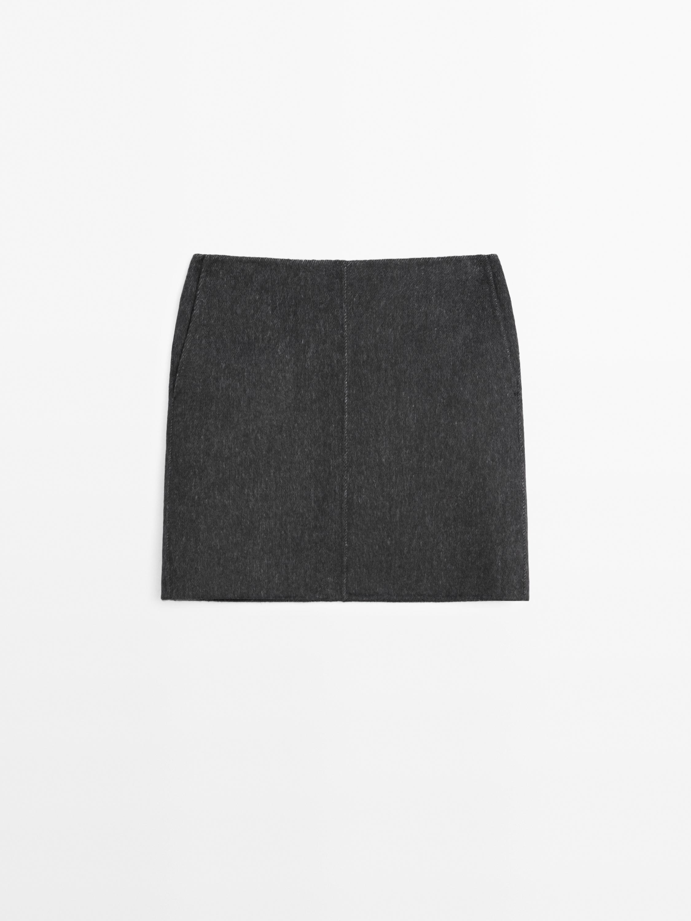 Short faux fur skirt