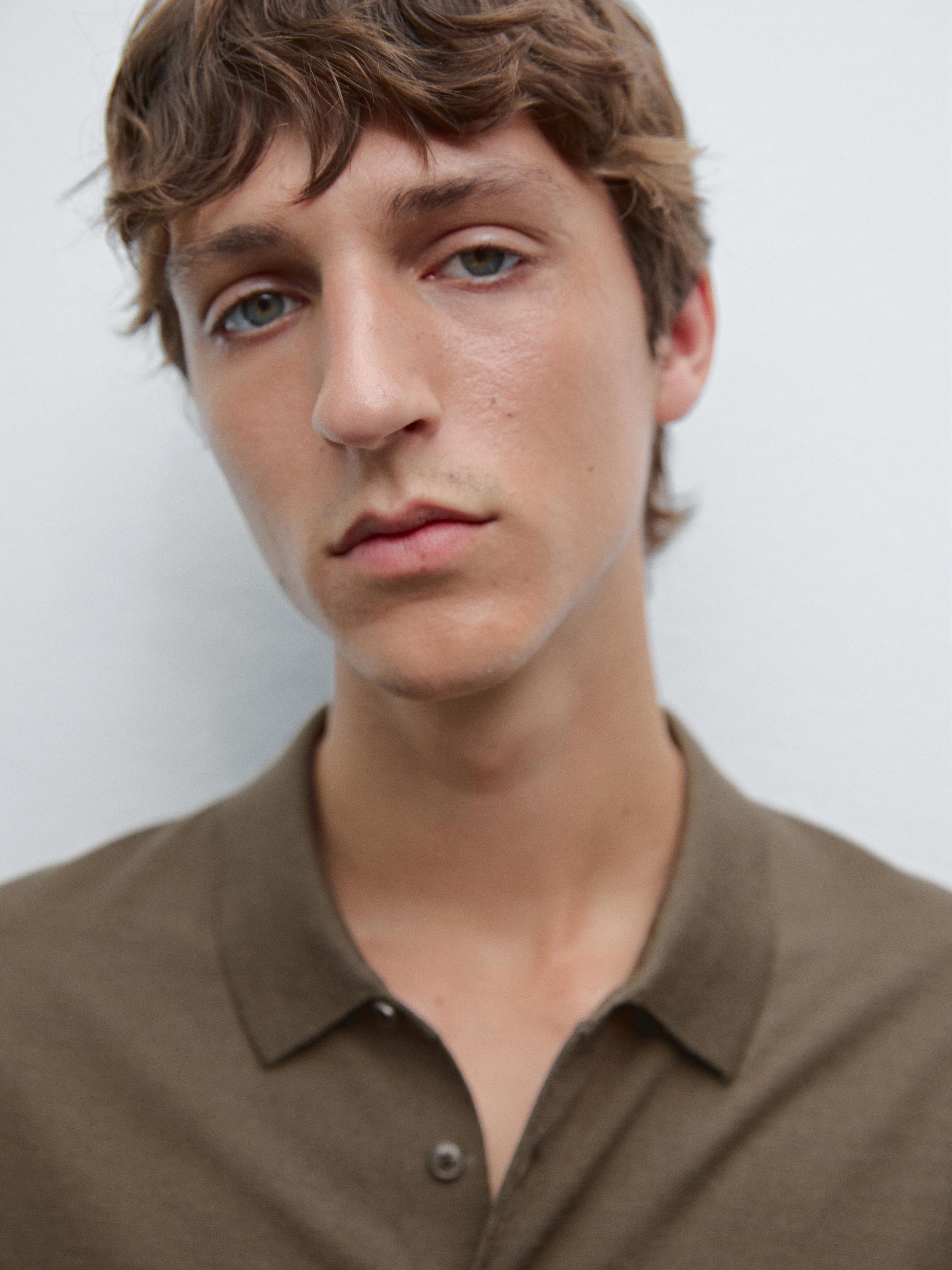 Short sleeve wool blend knit polo shirt