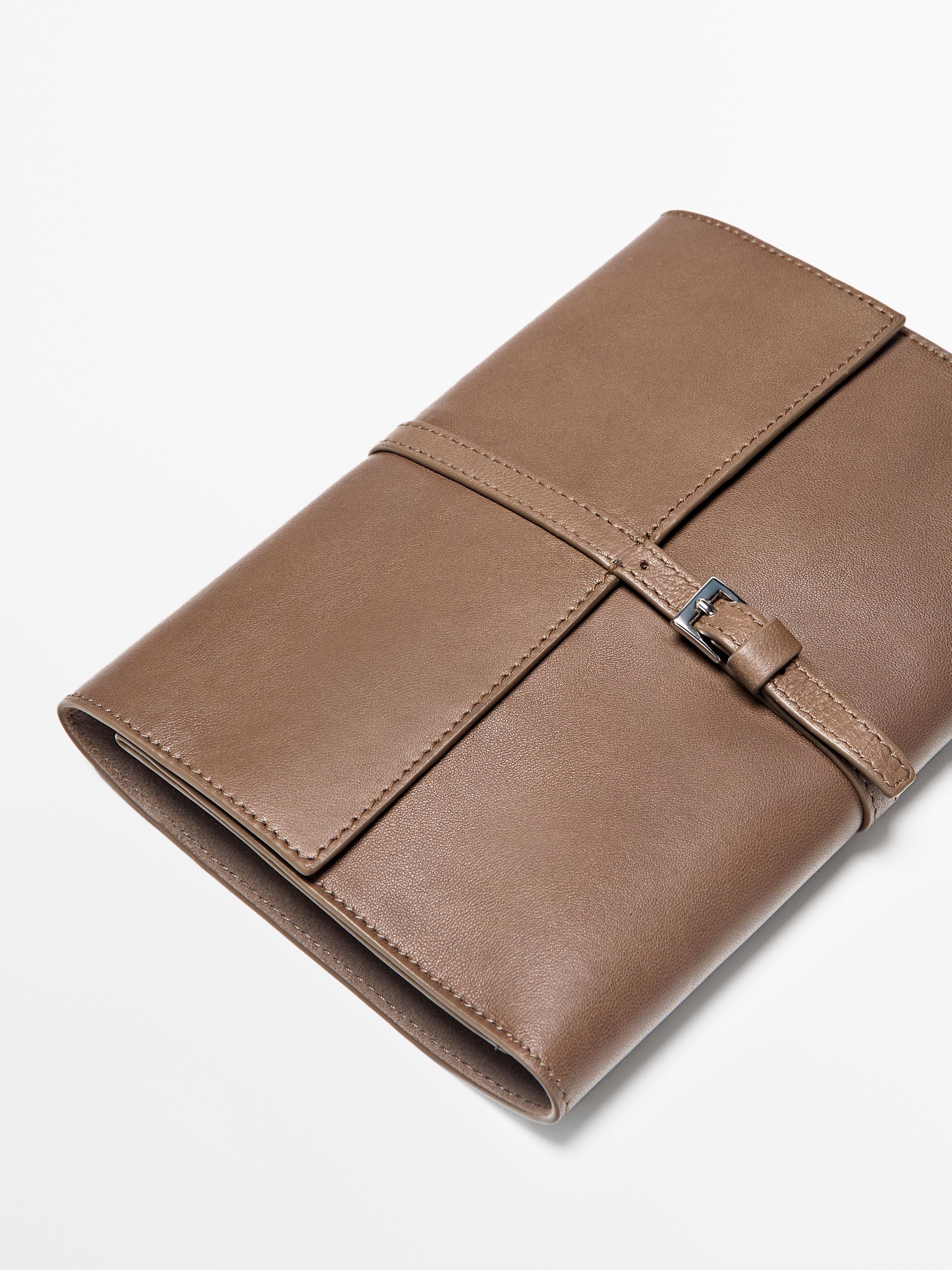 Nappa leather tech accessory case — MOLE BROWN