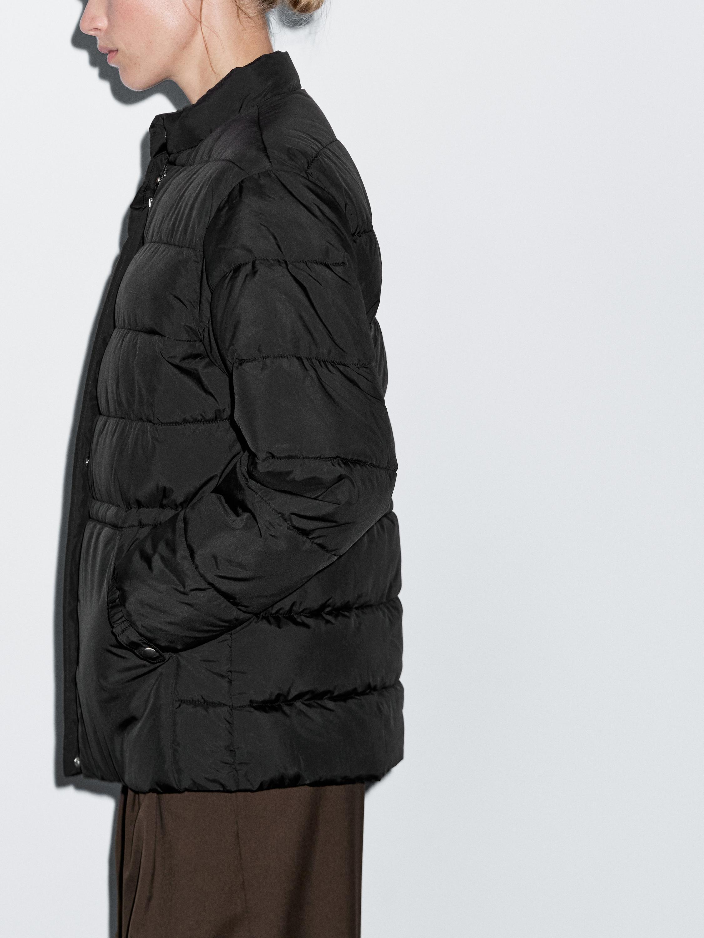 Puffer jacket with stand collar