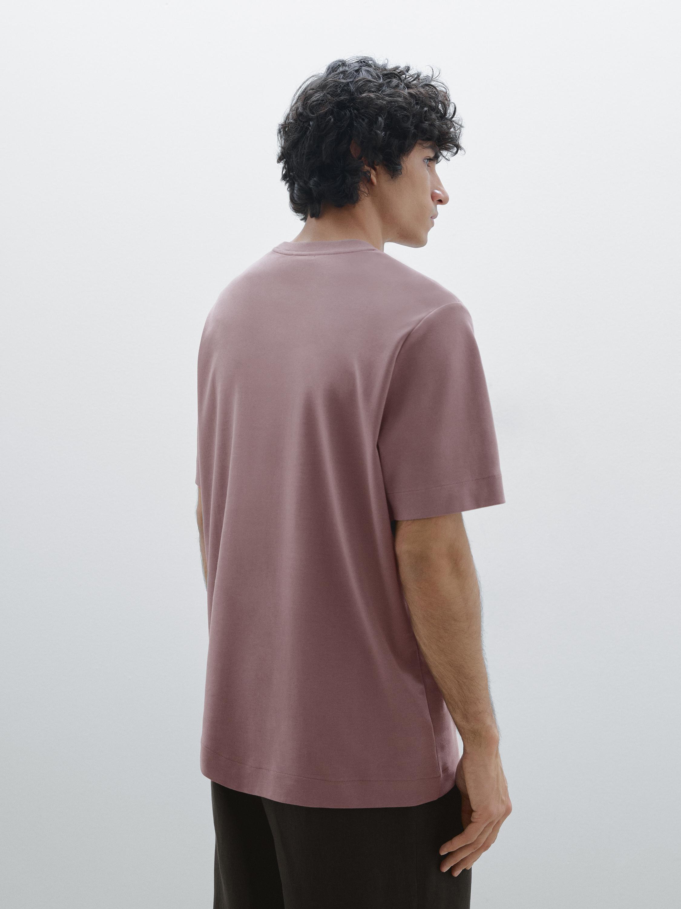 100% cotton T-shirt with seam detail