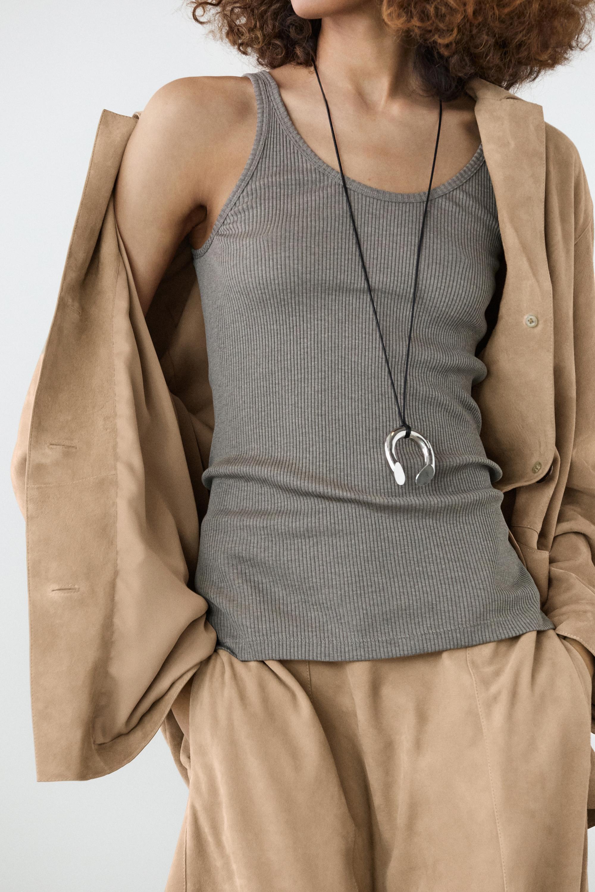 100% suede leather blazer with pocket details — SAND