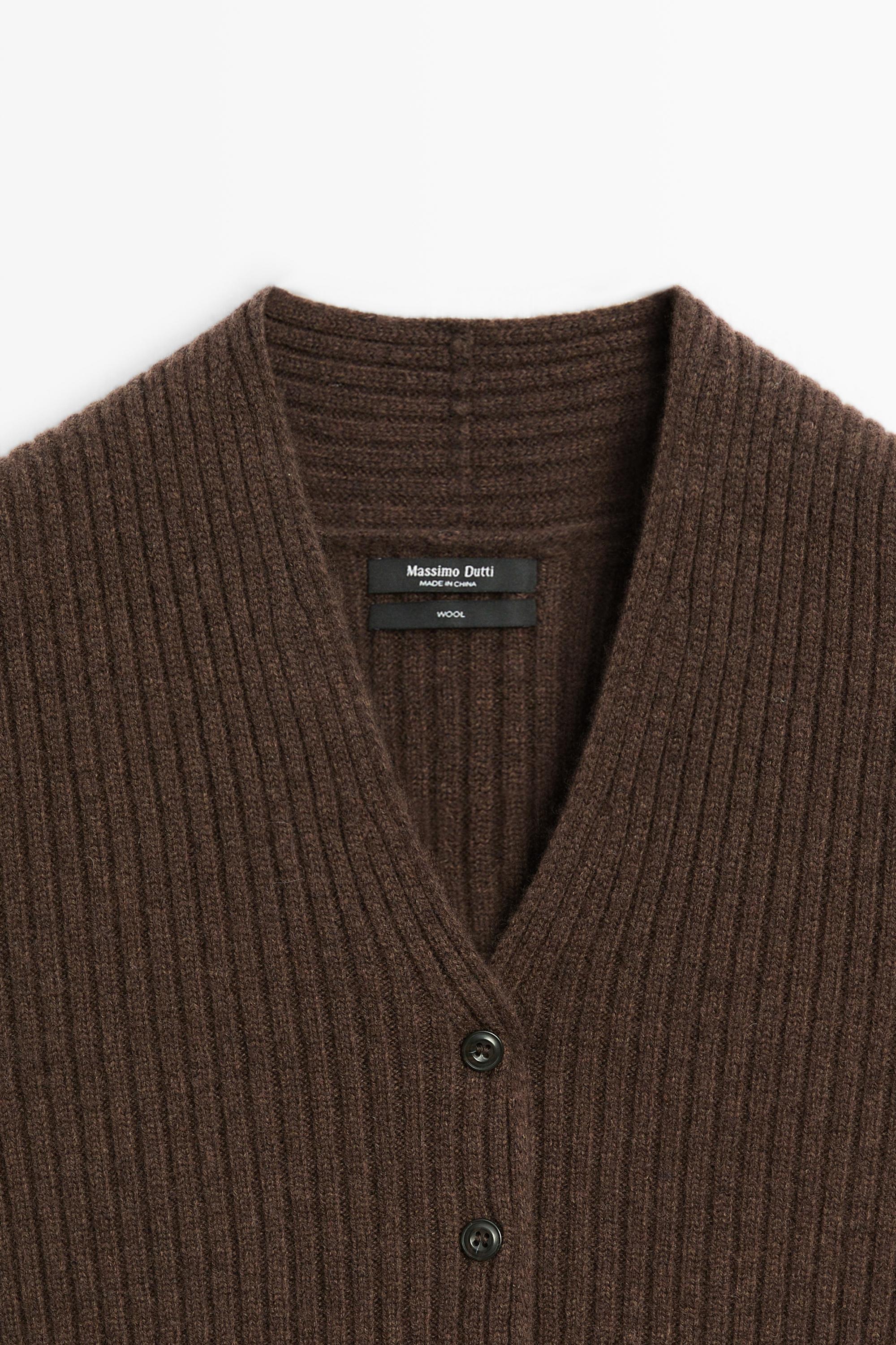 Massimo Dutti %100 yün fitilli triko yelek görsel 2