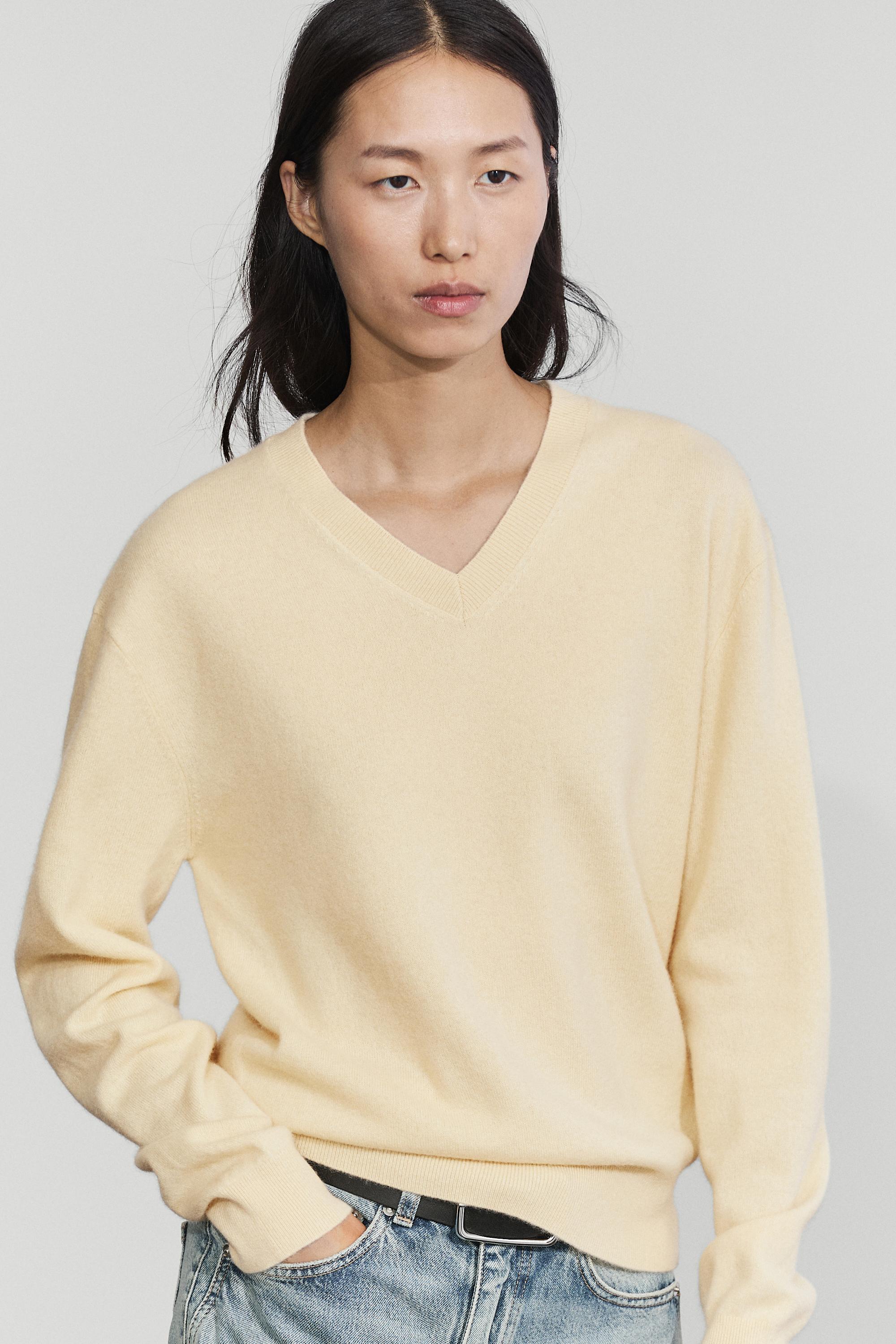 100% cashmere knit sweater - thumbnail 9