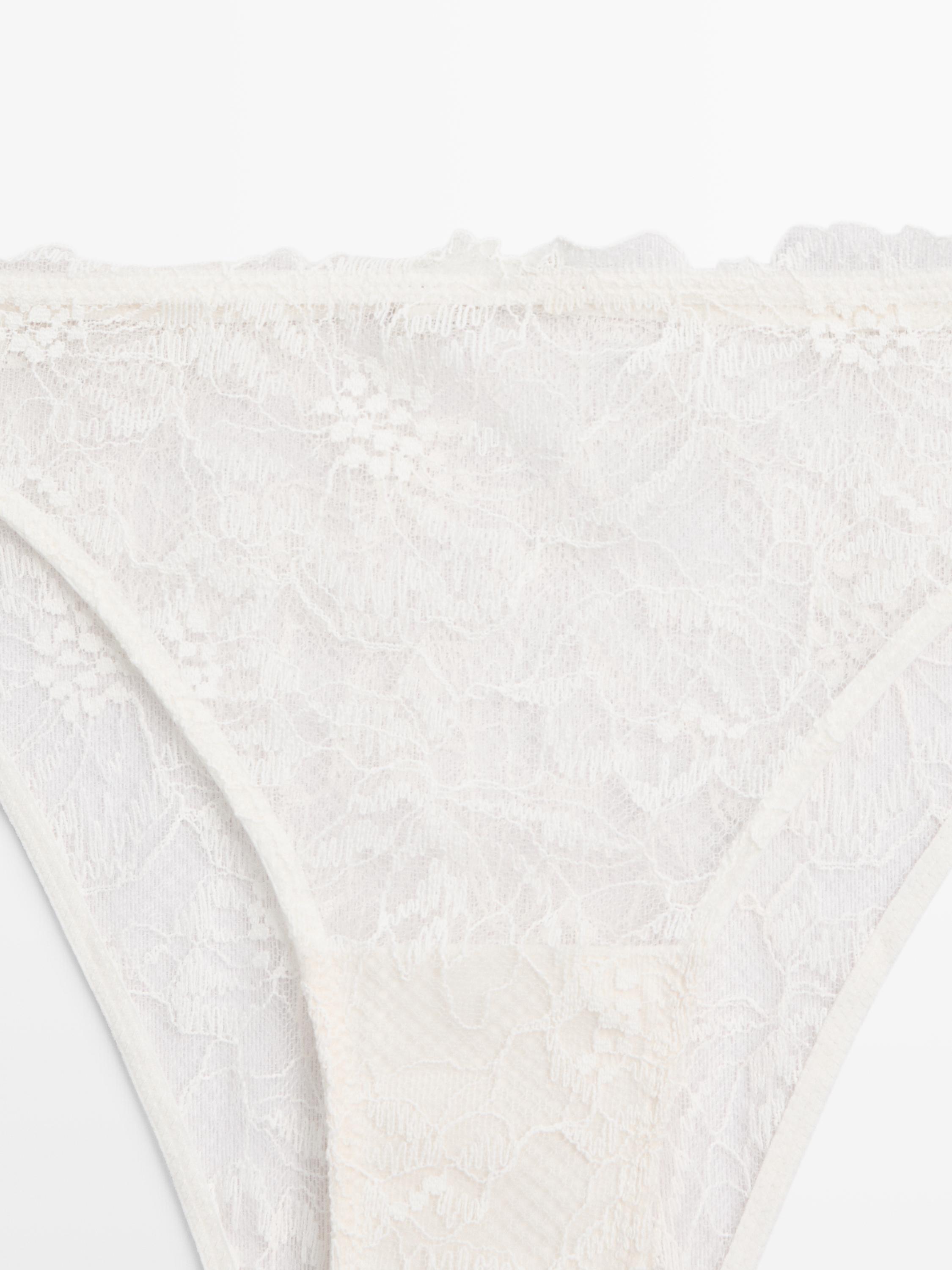 Scalloped lace briefs — CREAM
