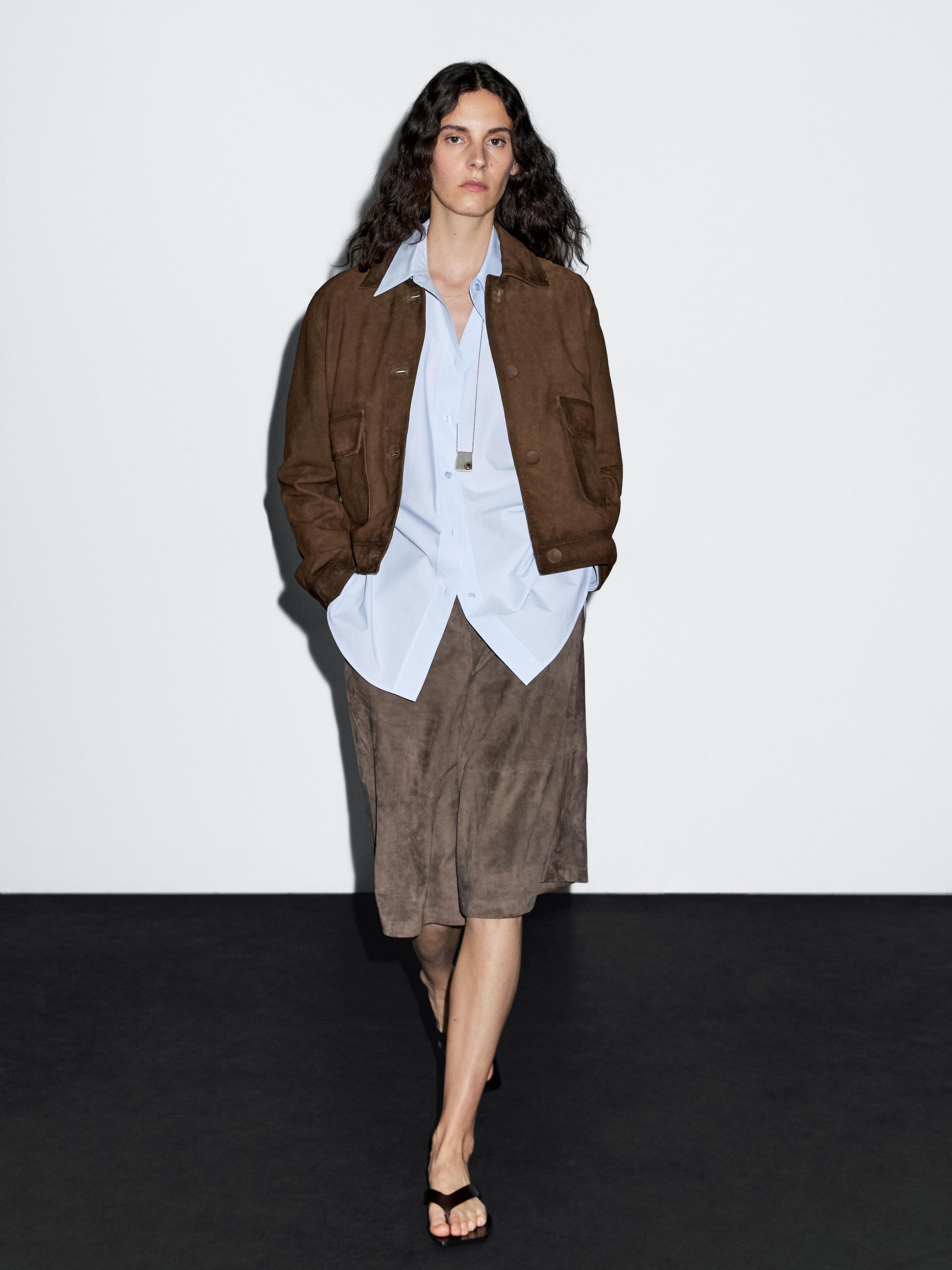 Cropped suede leather-lined jacket with buttons