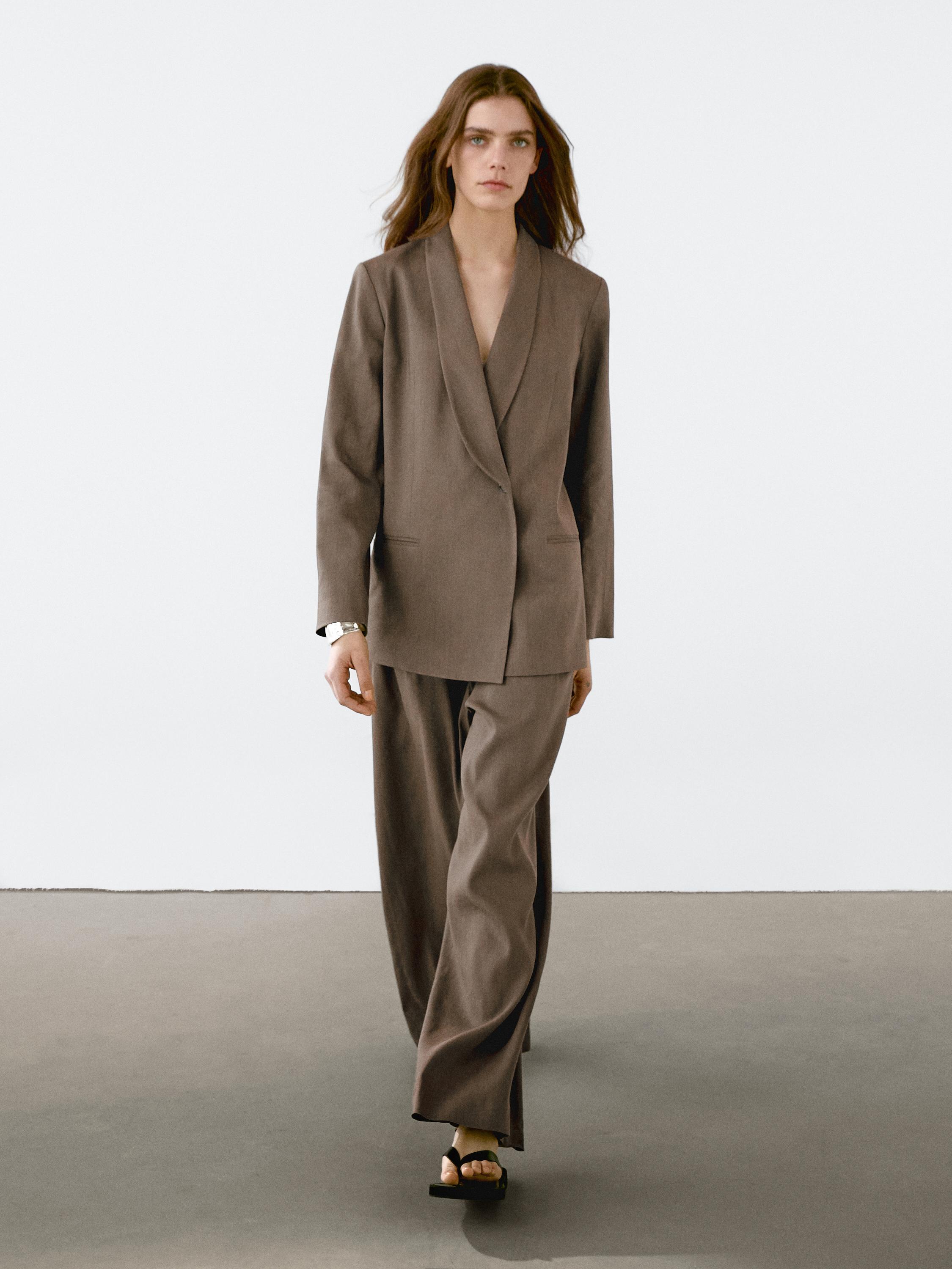 Blazer à col smoking en lin mélangé