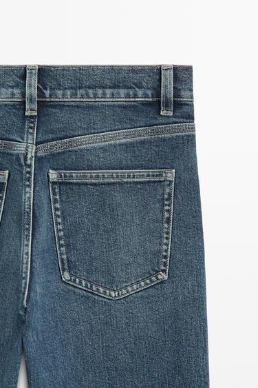 Mid-waist straight-leg jeans — MEDIUM BLUE 9