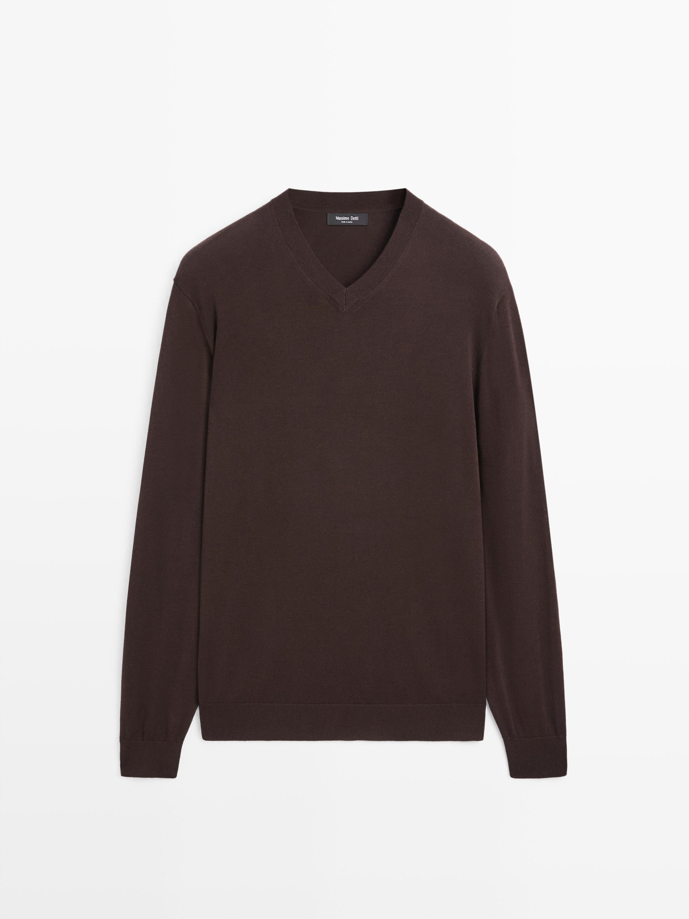 Cotton blend V-neck knit sweater — BROWN