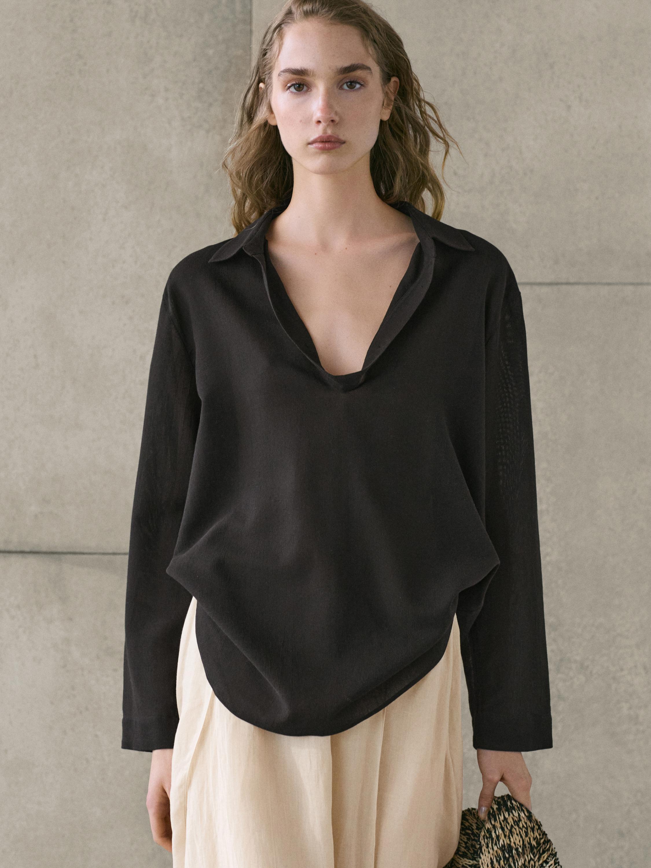 Flowing cotton blend V-neck shirt — BROWN