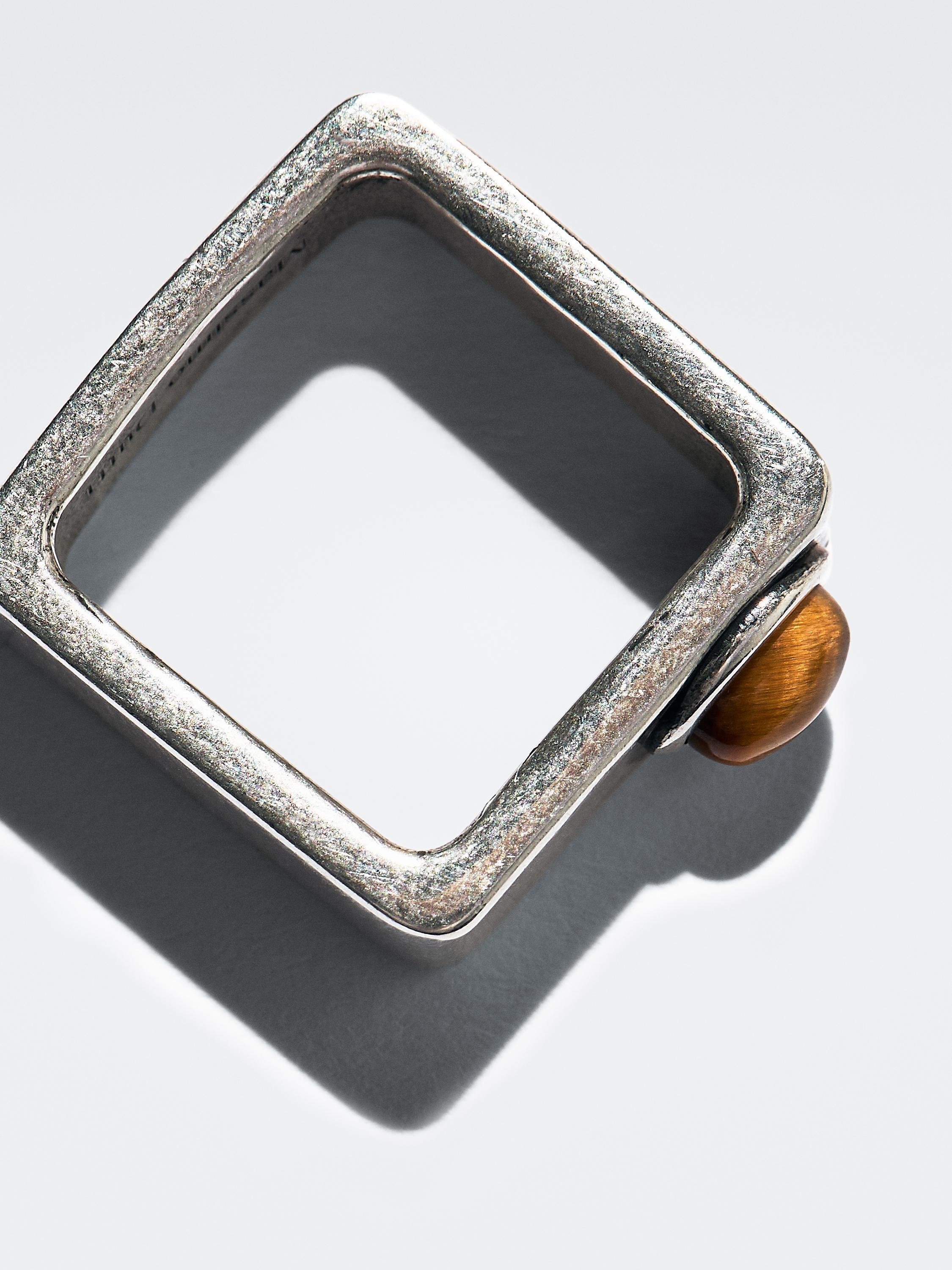 Pack of geometric stone rings