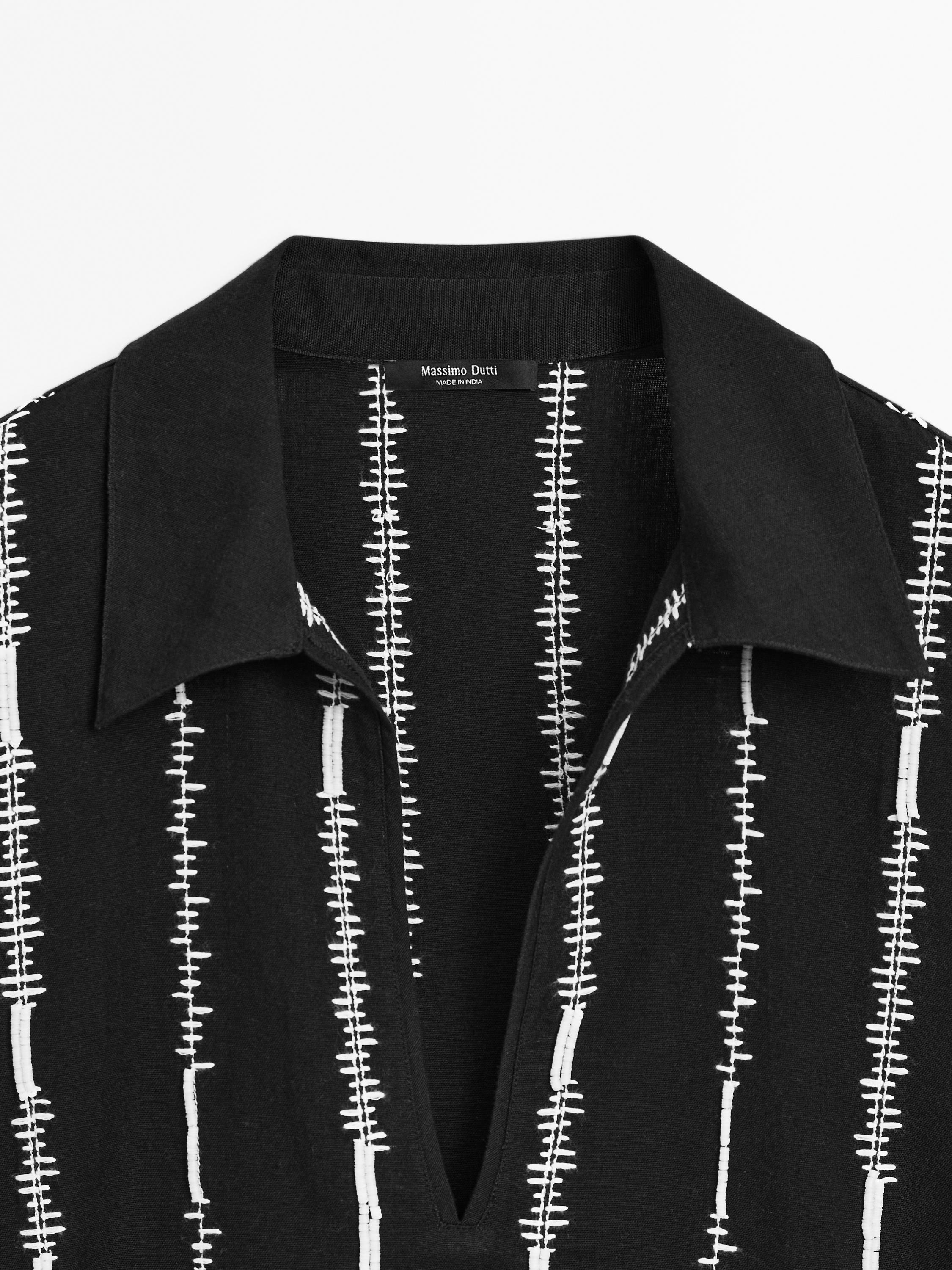 Blouse with embroidered details