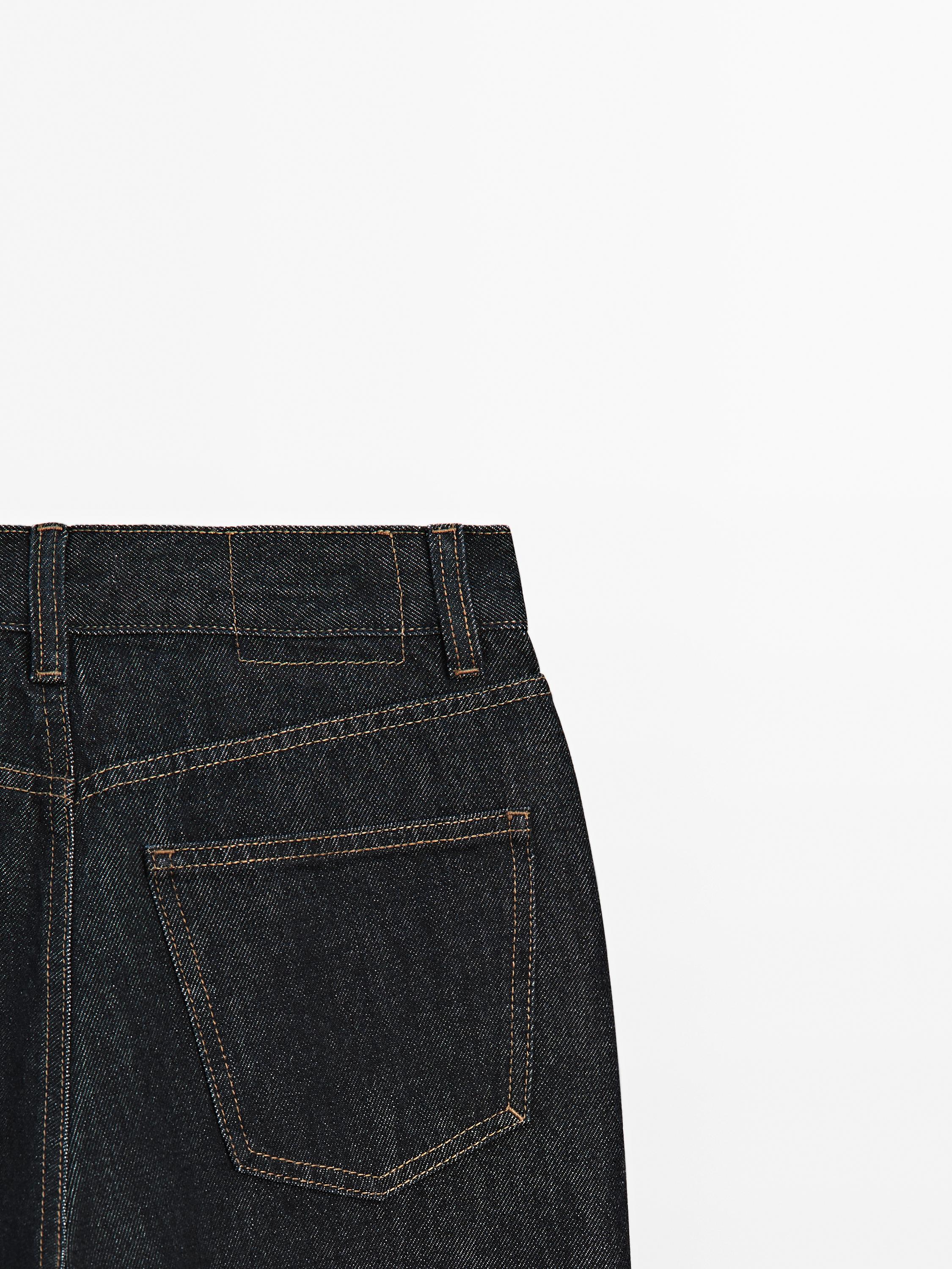 Straight-leg high-waist jeans
