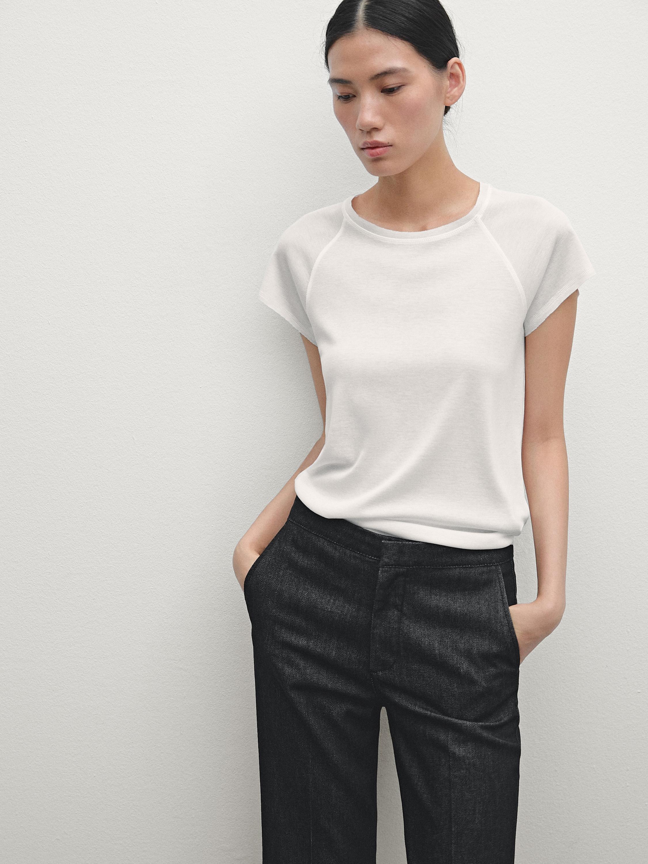 Mid-rise flared jeans