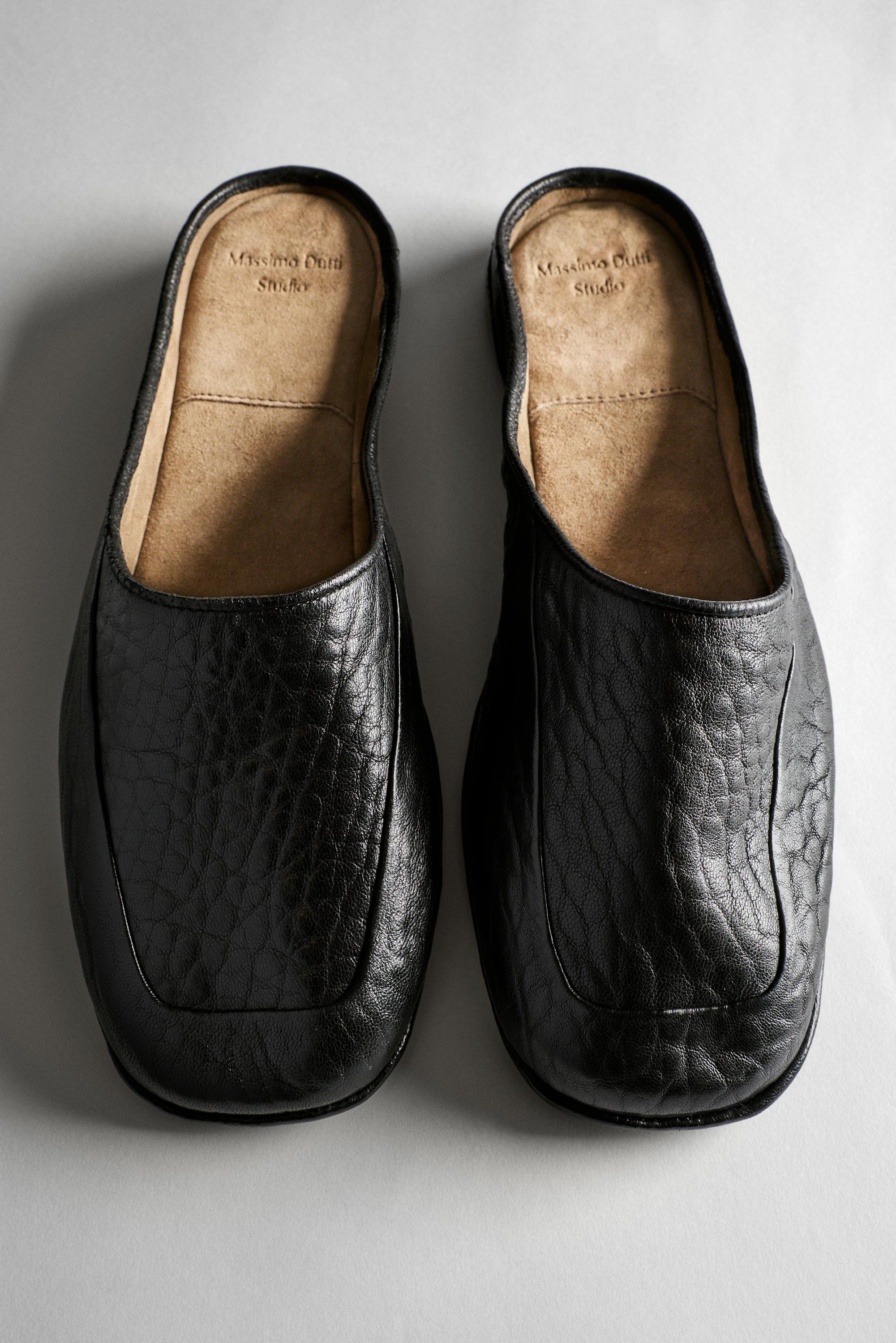 Soft leather mules - STUDIO — BLACK