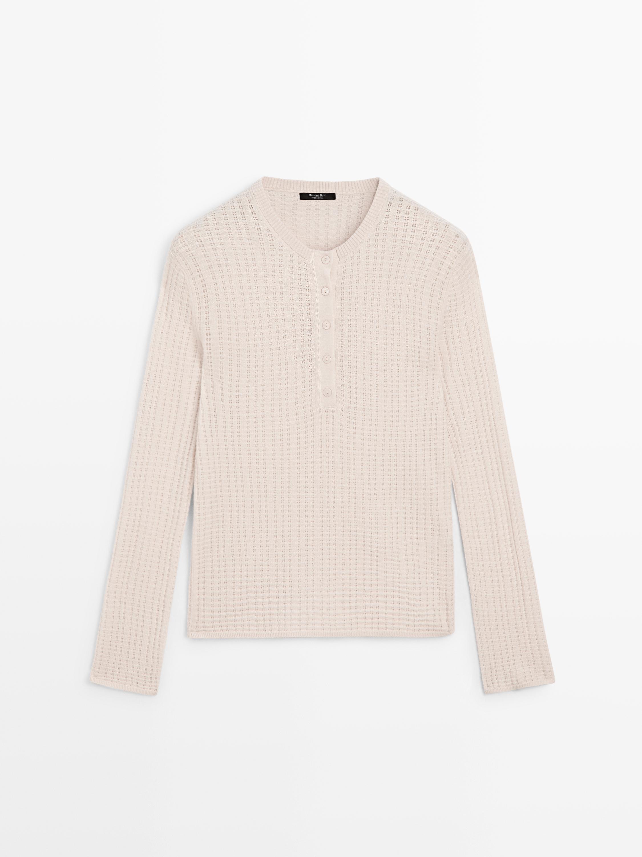 Pull maille ajourée col tunisien en laine